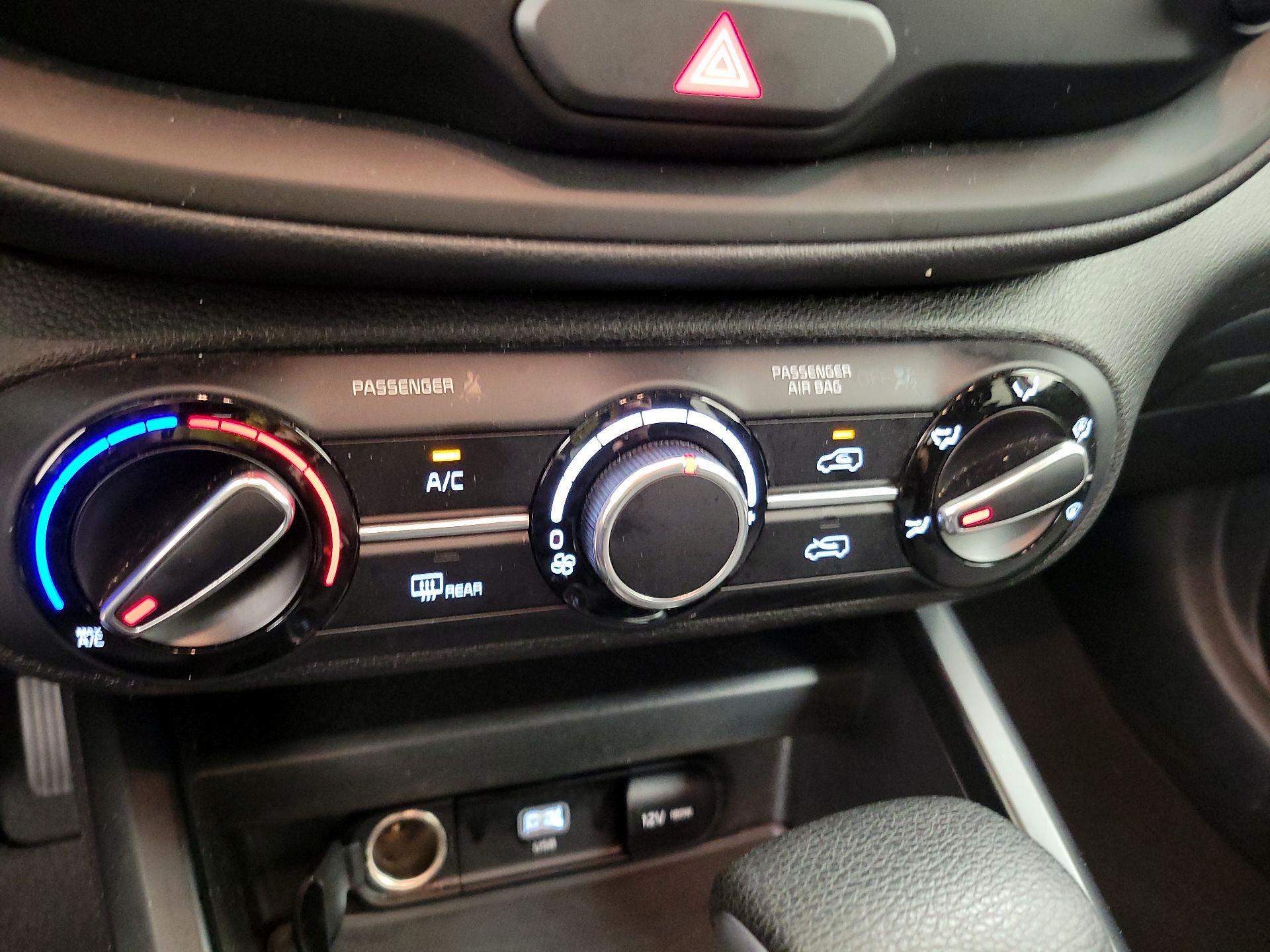 Thumbnail: 2024 Kia Soul - 16