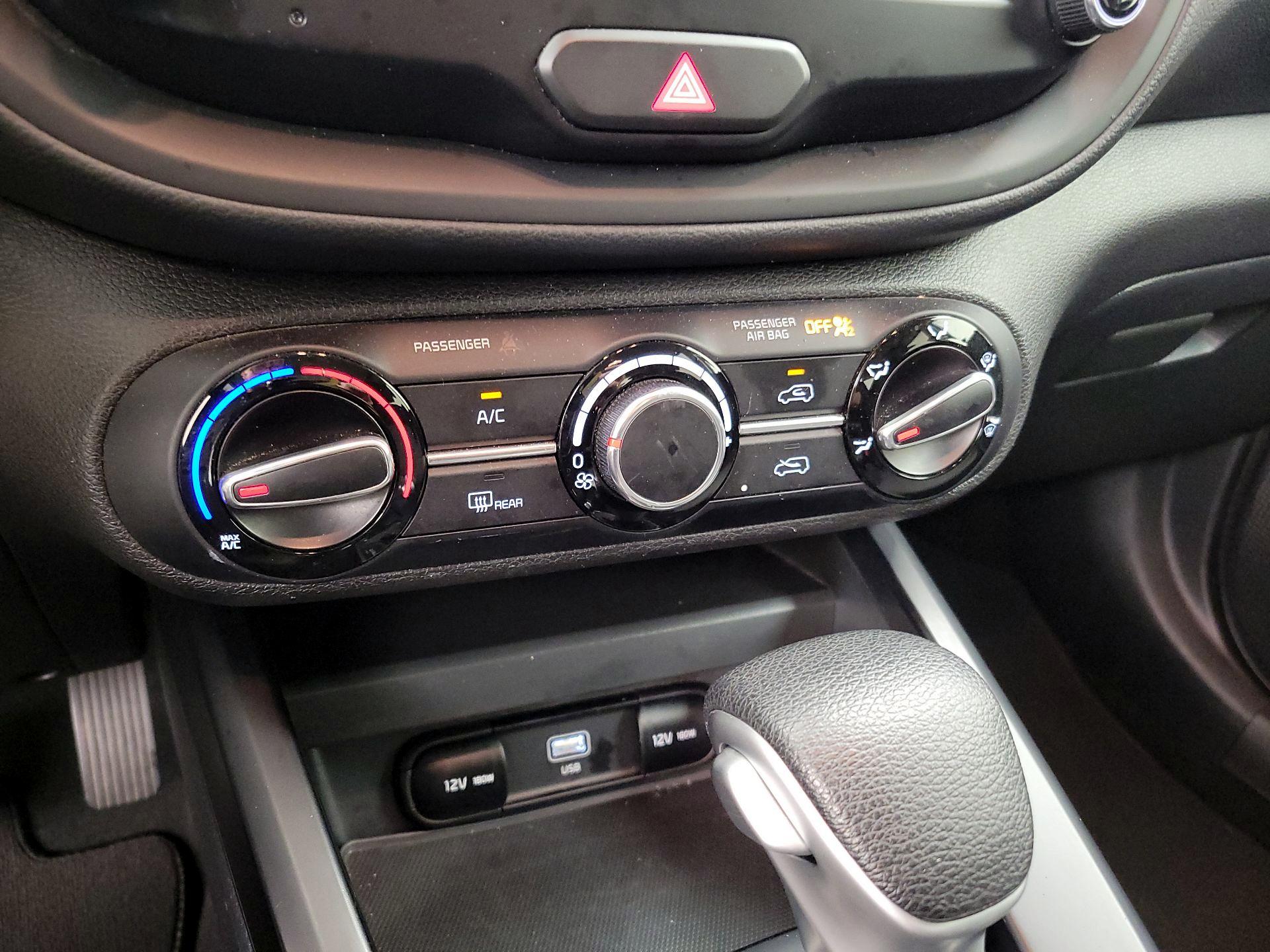 Thumbnail: 2023 Kia Soul - 16