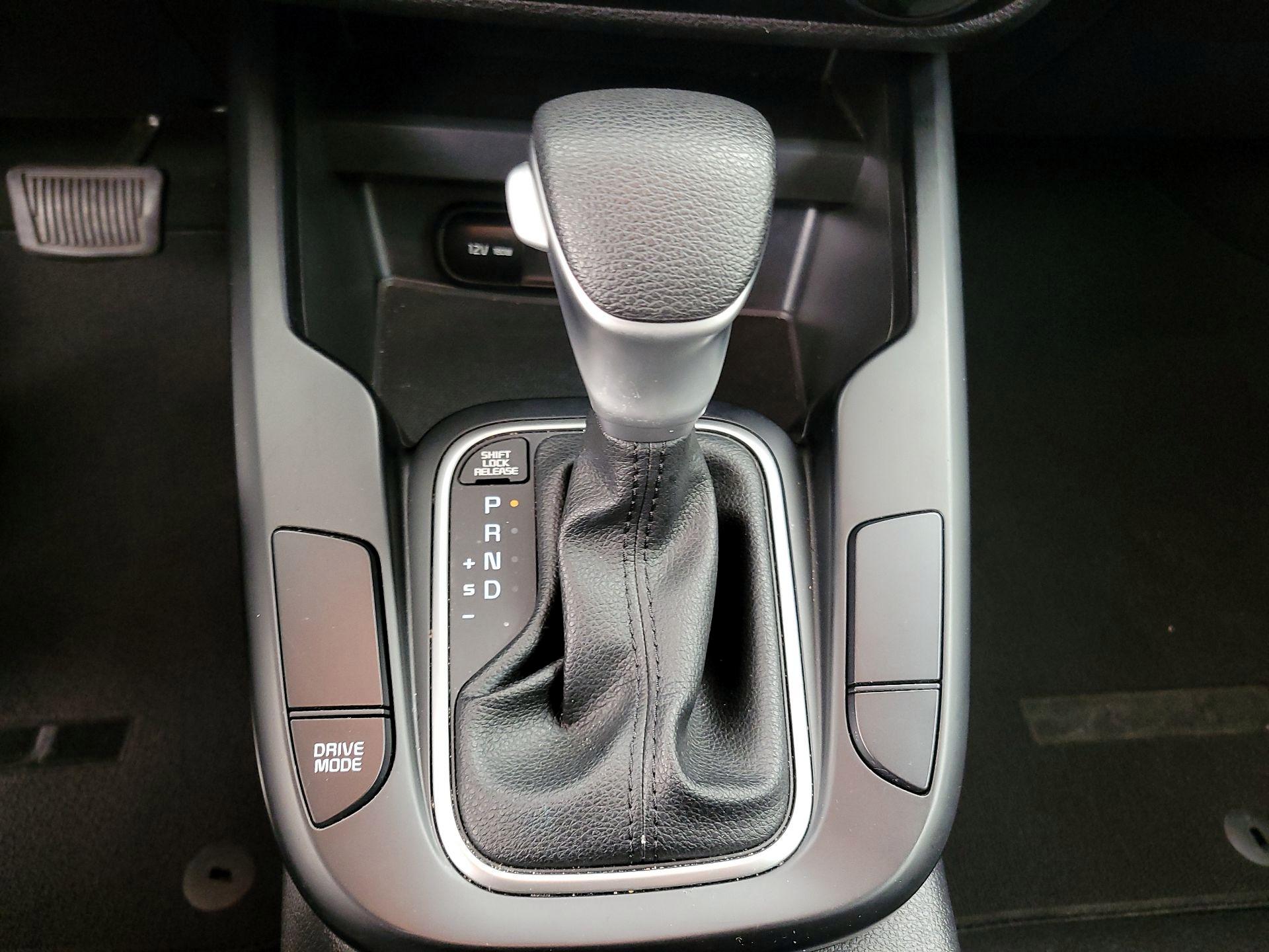 Thumbnail: 2023 Kia Soul - 17