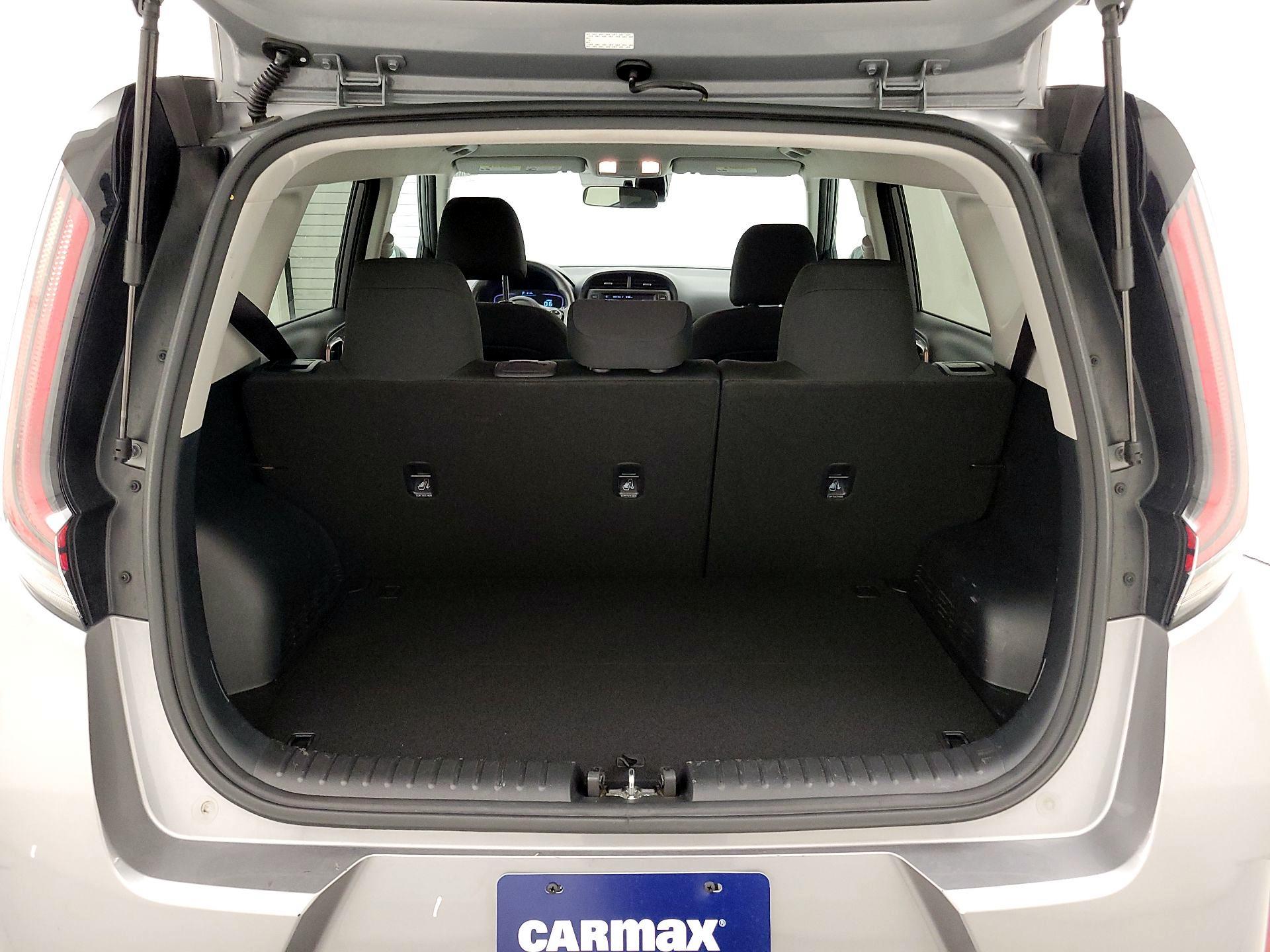 Thumbnail: 2023 Kia Soul - 20