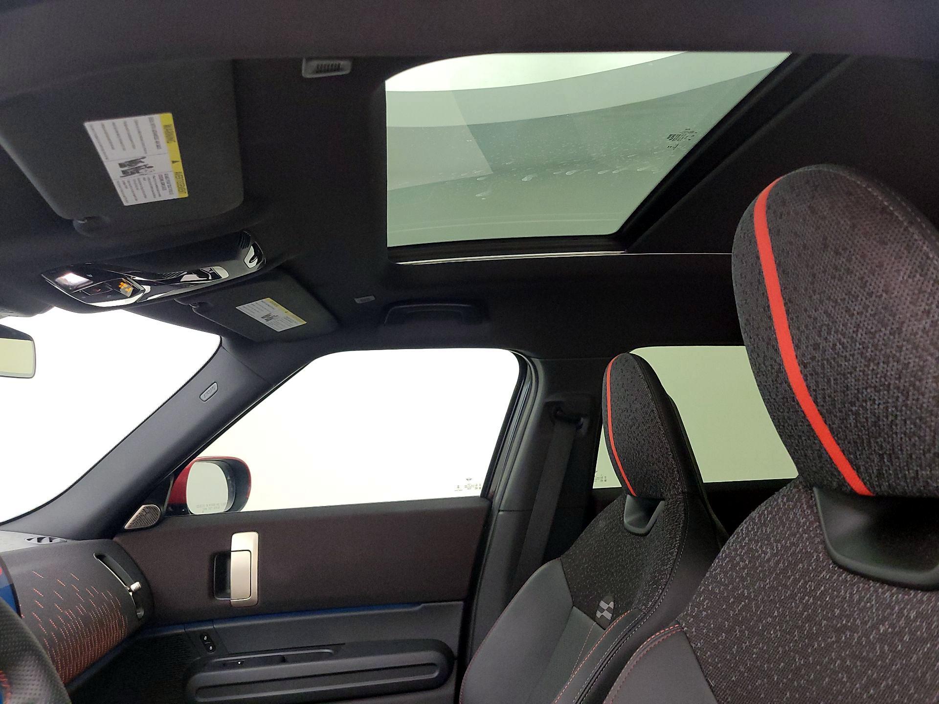 Thumbnail: 2025 MINI Cooper Countryman - 18