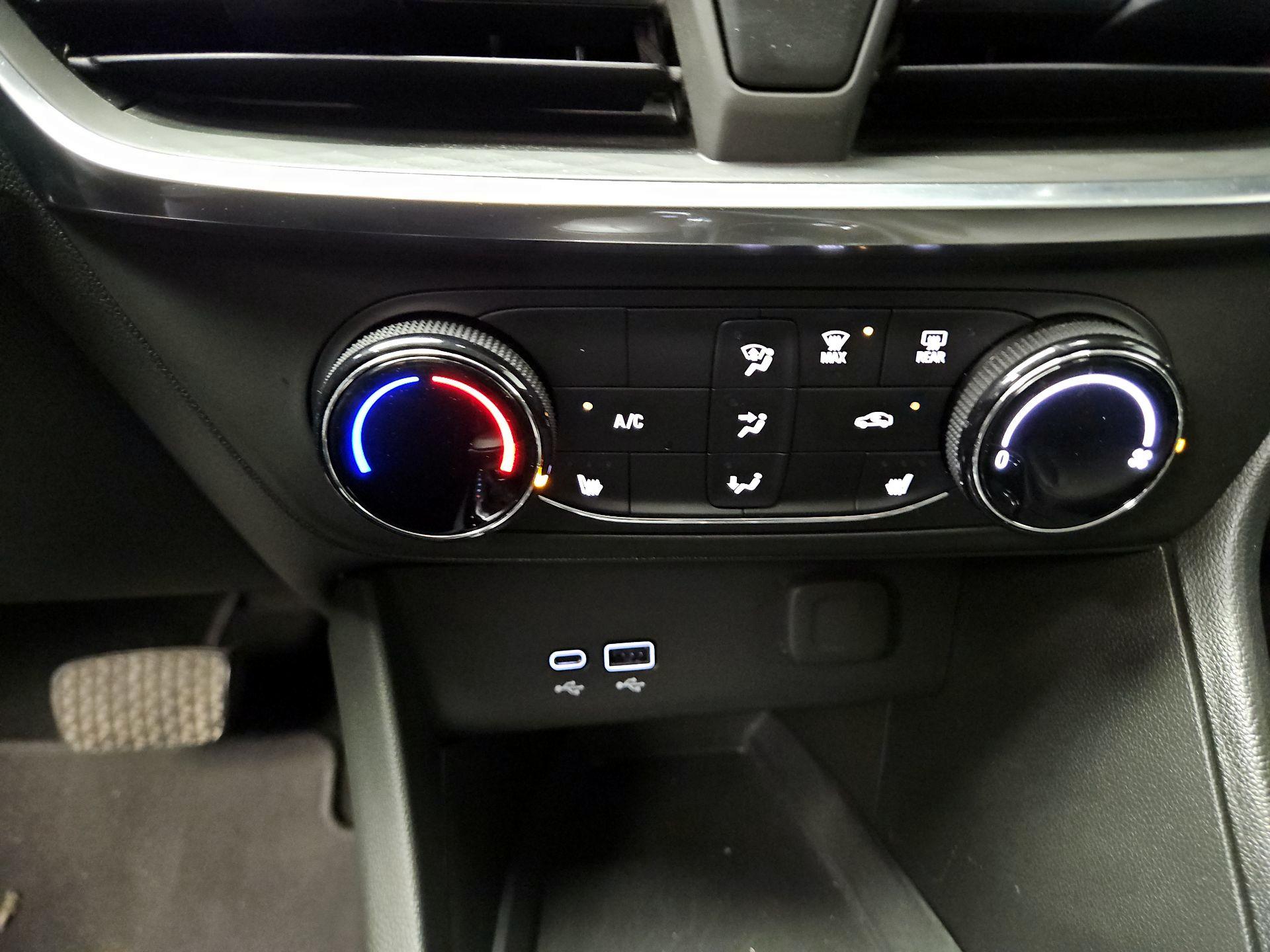 Thumbnail: 2024 Buick Encore GX - 16