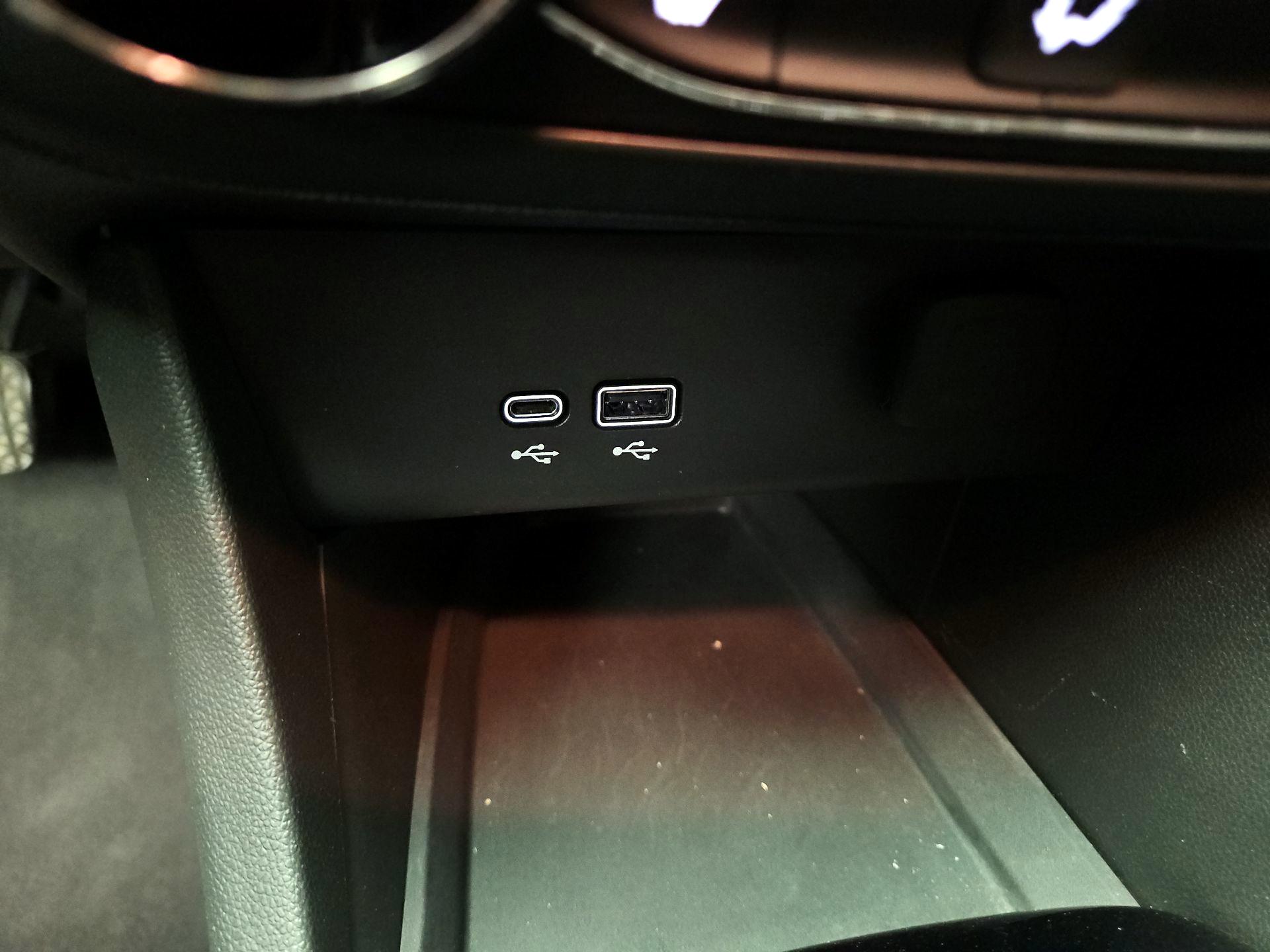 Thumbnail: 2024 Buick Encore GX - 18