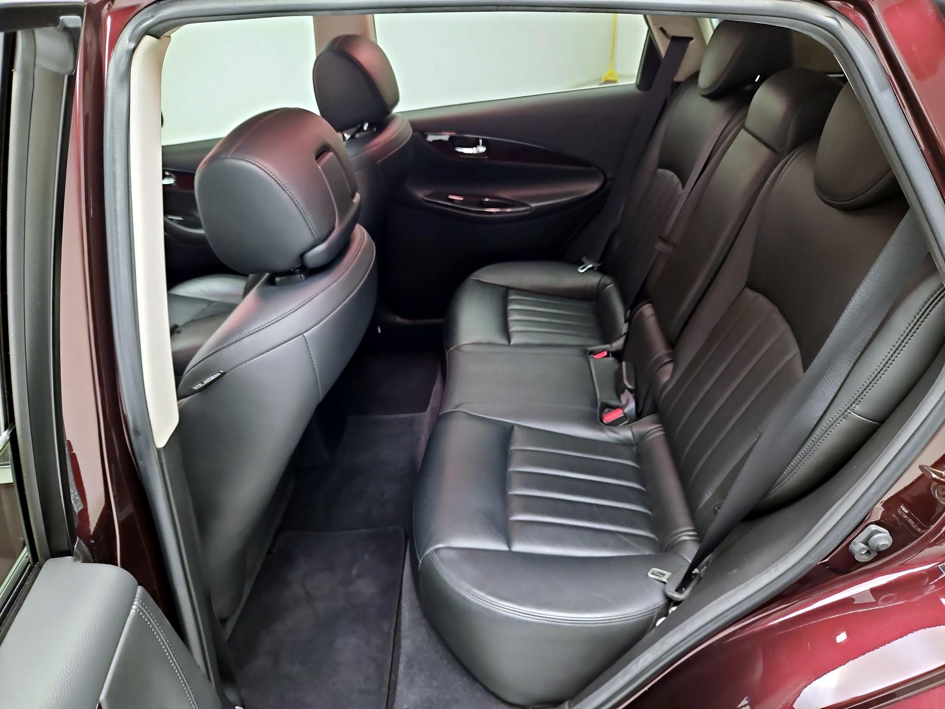 Thumbnail: 2017 INFINITI QX50 - 20