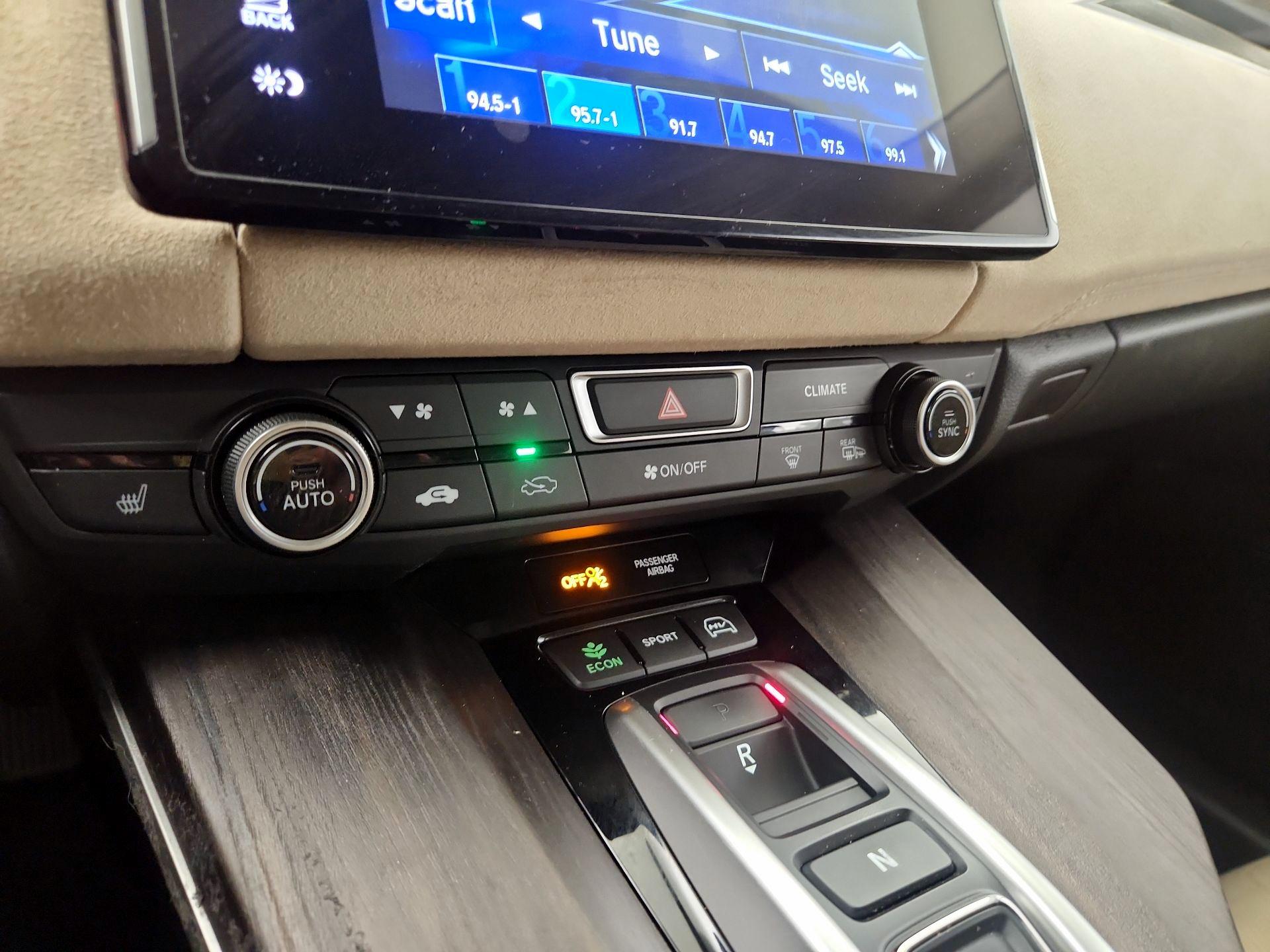 Thumbnail: 2018 Honda Clarity - 14