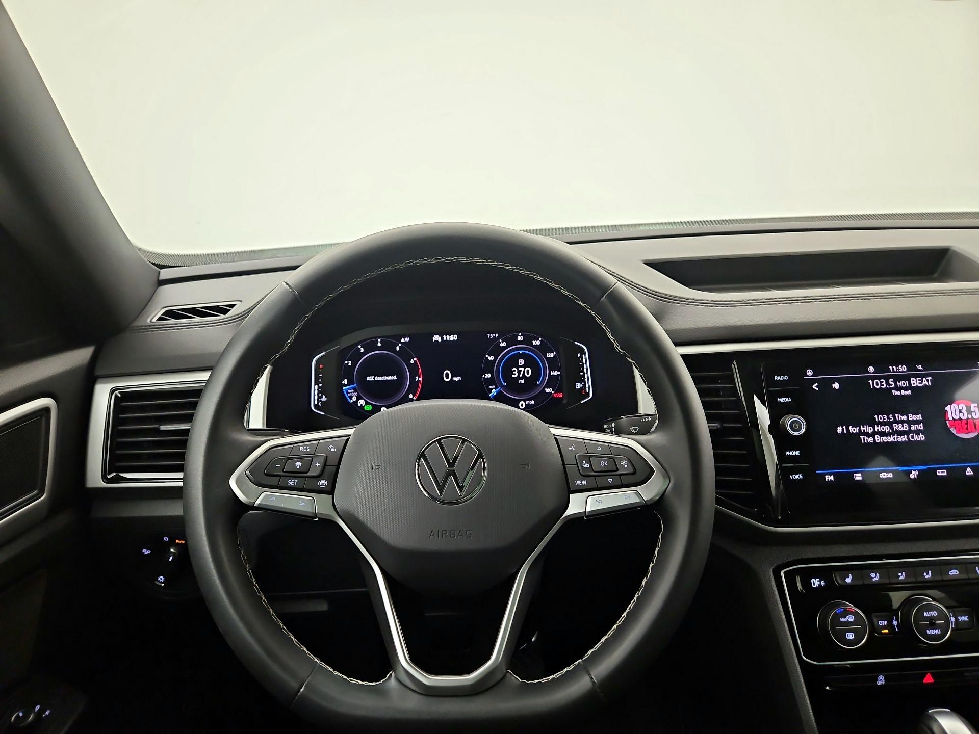 Thumbnail: 2023 Volkswagen Atlas - 10