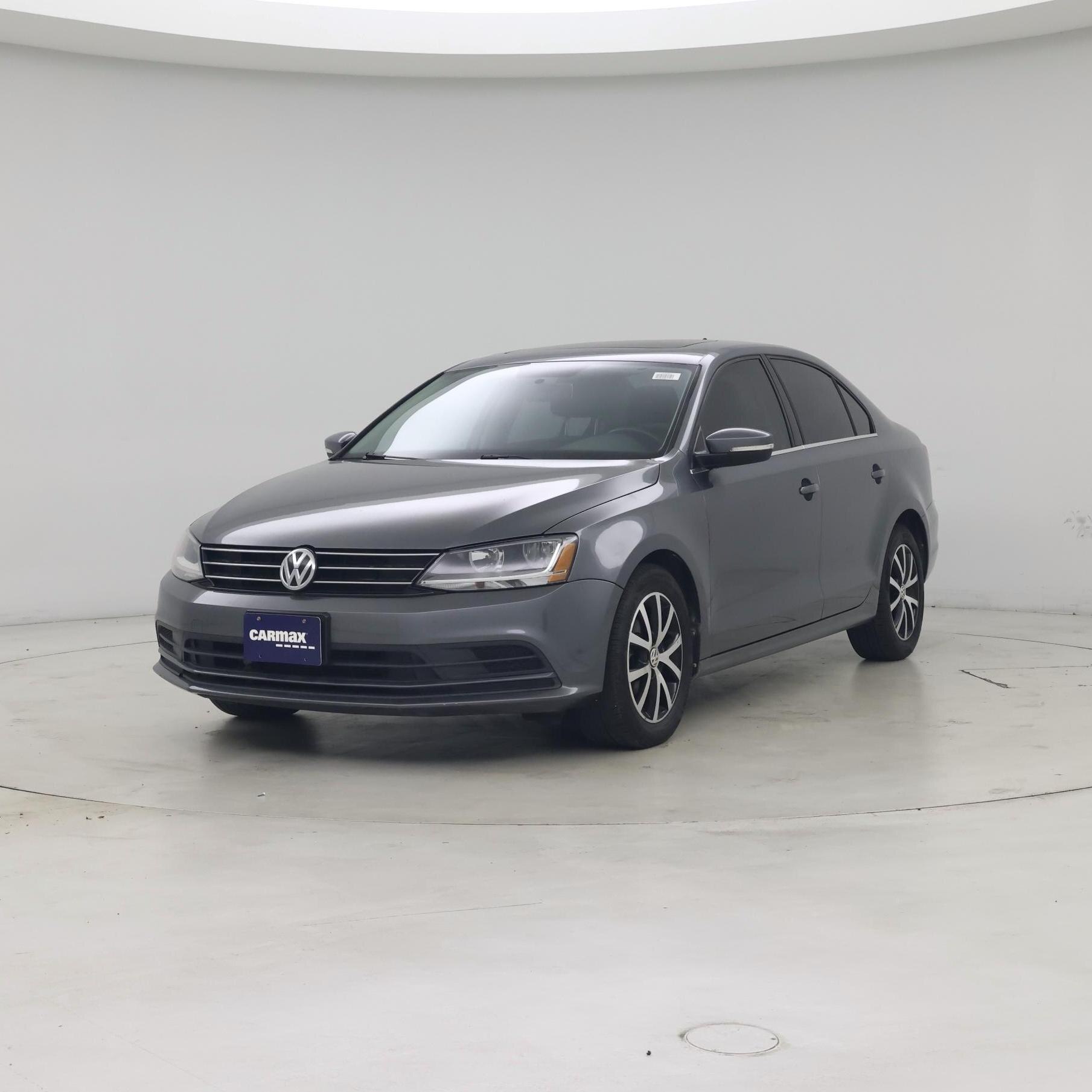 Thumbnail: 2017 Volkswagen Jetta - 4