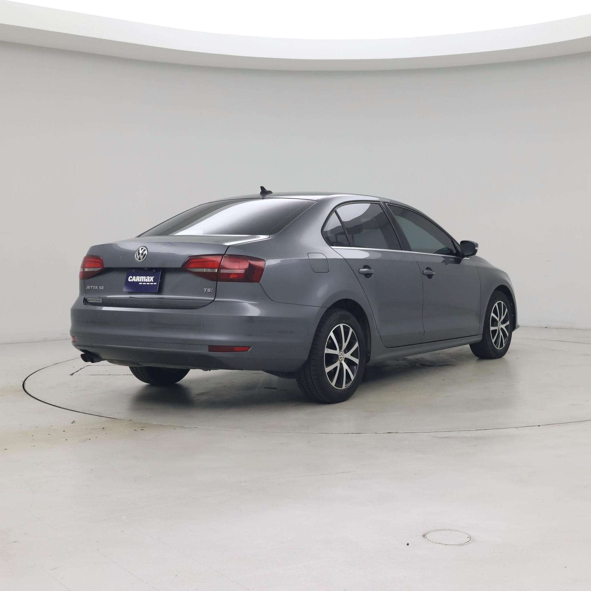 Thumbnail: 2017 Volkswagen Jetta - 8