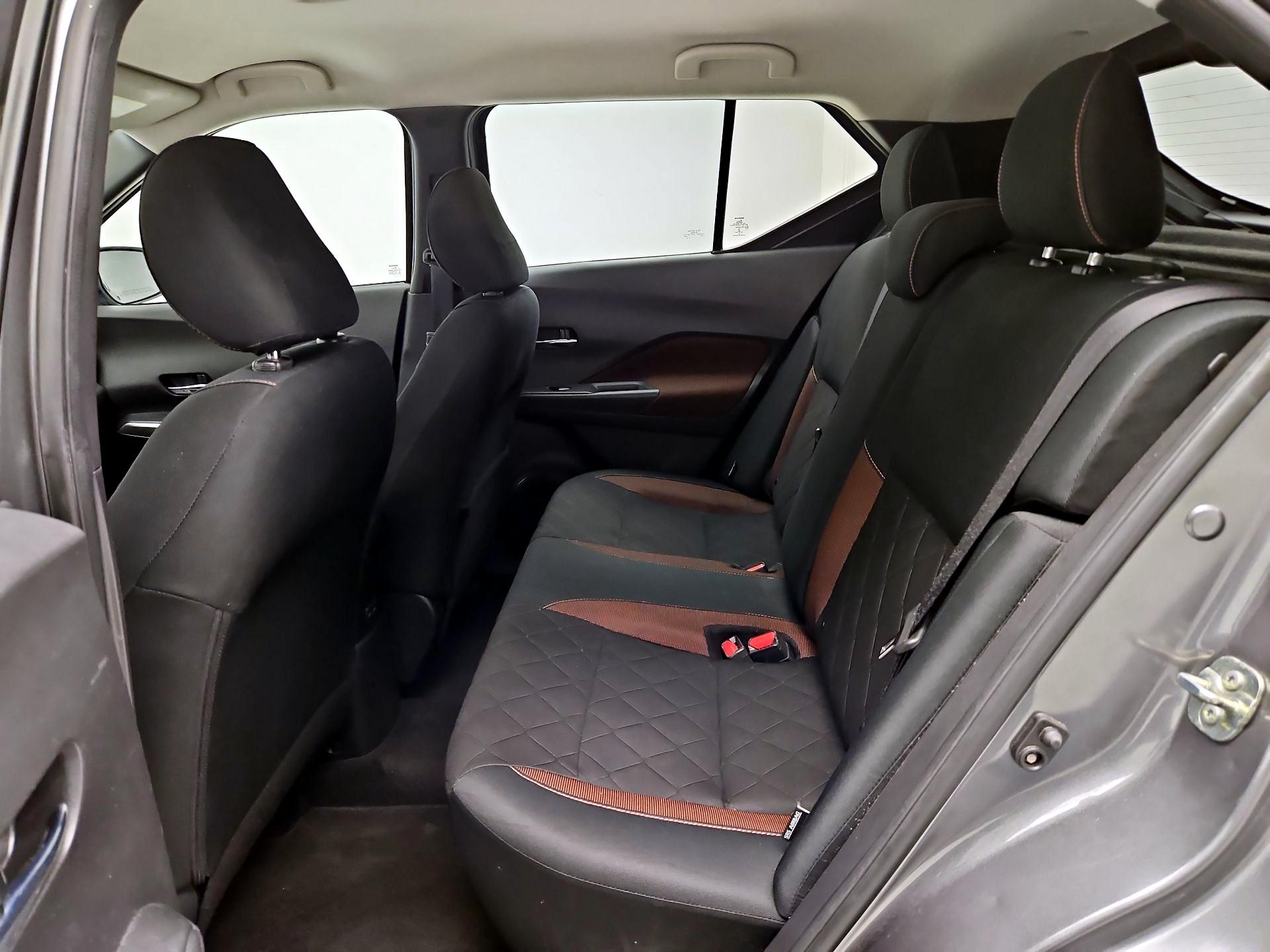 Thumbnail: 2020 Nissan Kicks - 17