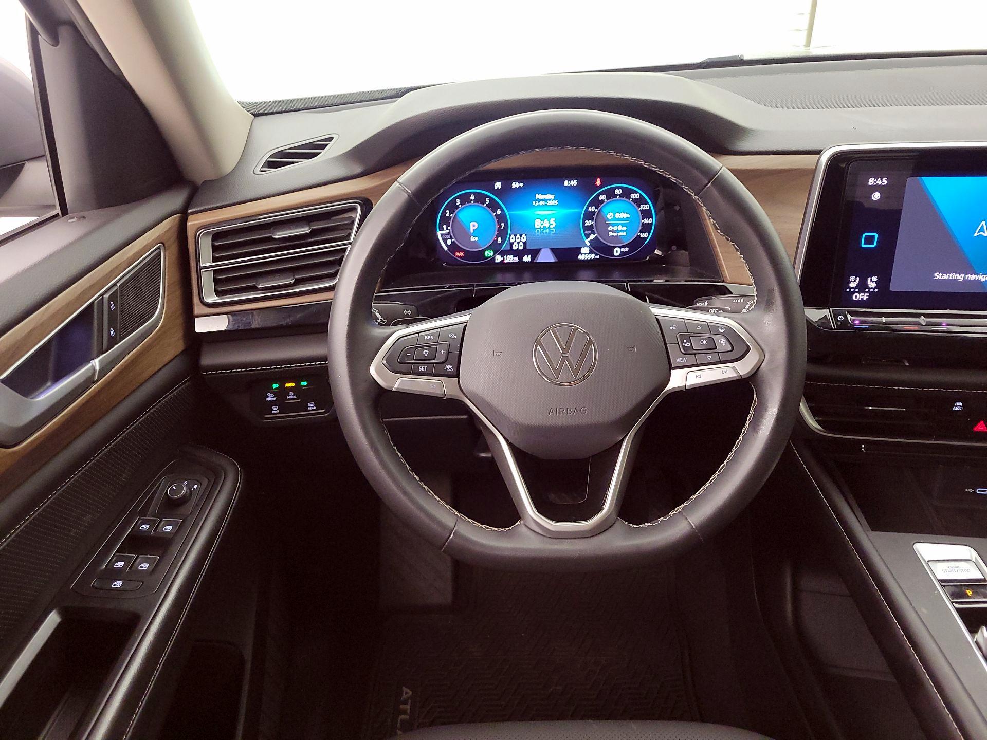 Thumbnail: 2024 Volkswagen Atlas - 10