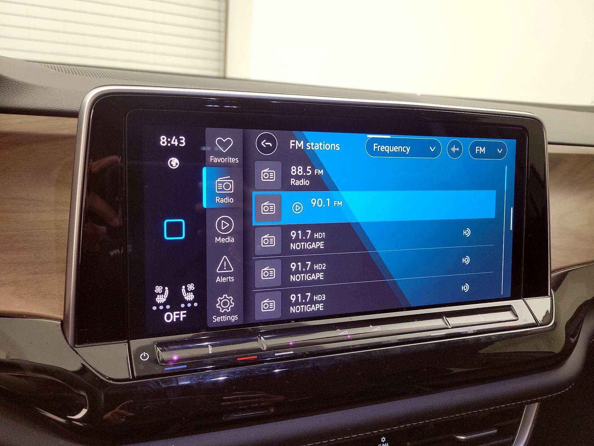 Thumbnail: 2024 Volkswagen Atlas - 15