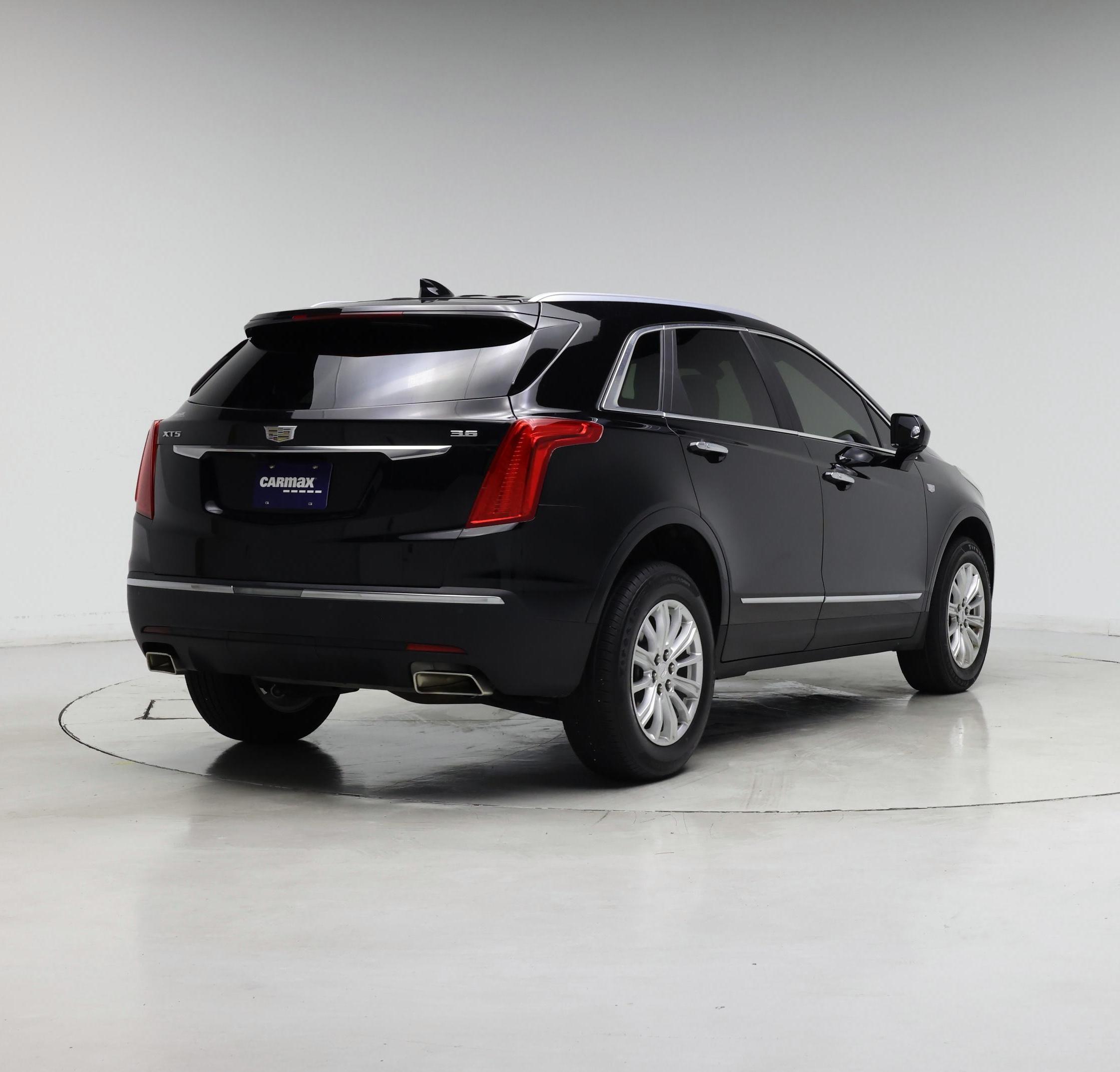 Thumbnail: 2019 Cadillac XT5 - 8
