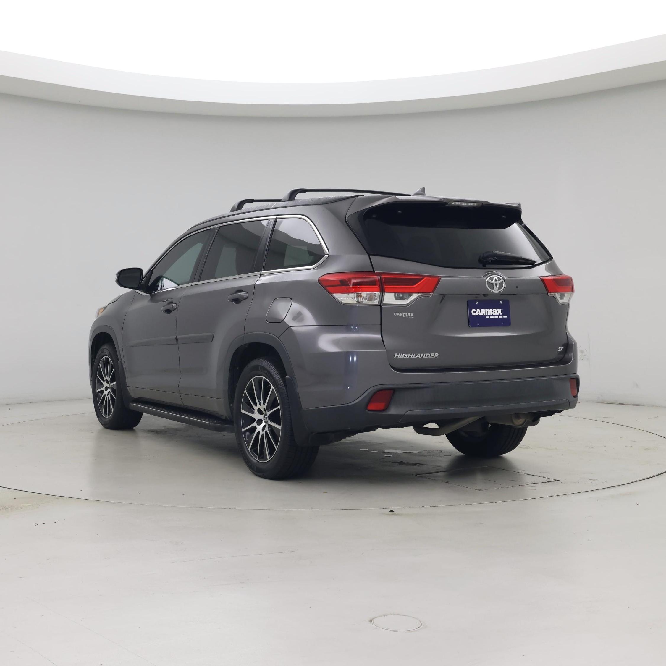 Thumbnail: 2018 Toyota Highlander - 2