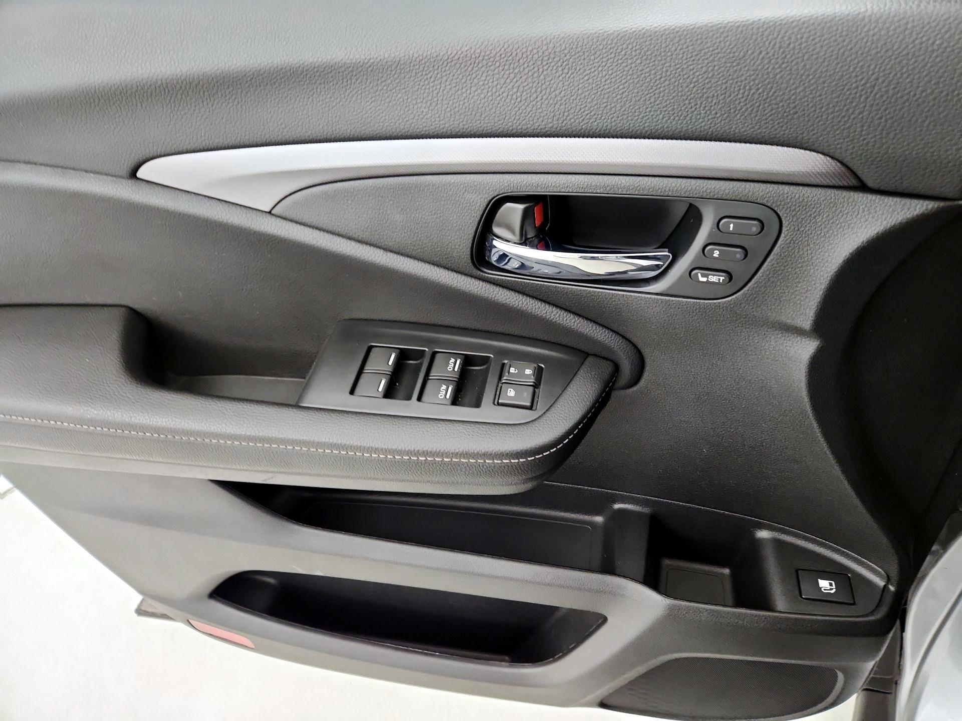 Thumbnail: 2023 Honda Ridgeline - 12