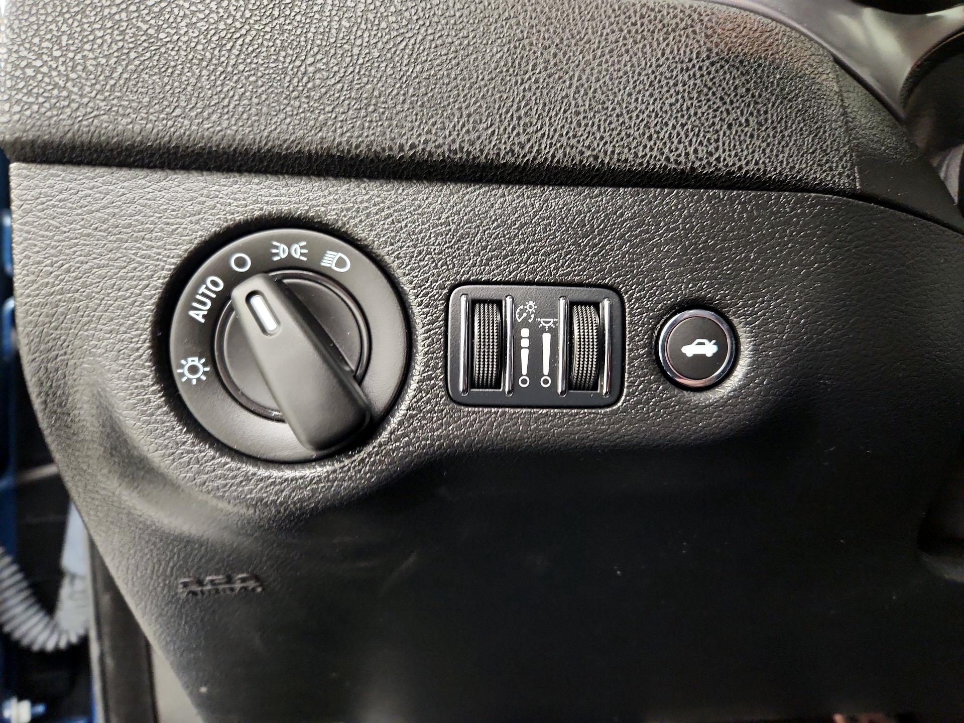 Thumbnail: 2023 Dodge Charger - 13