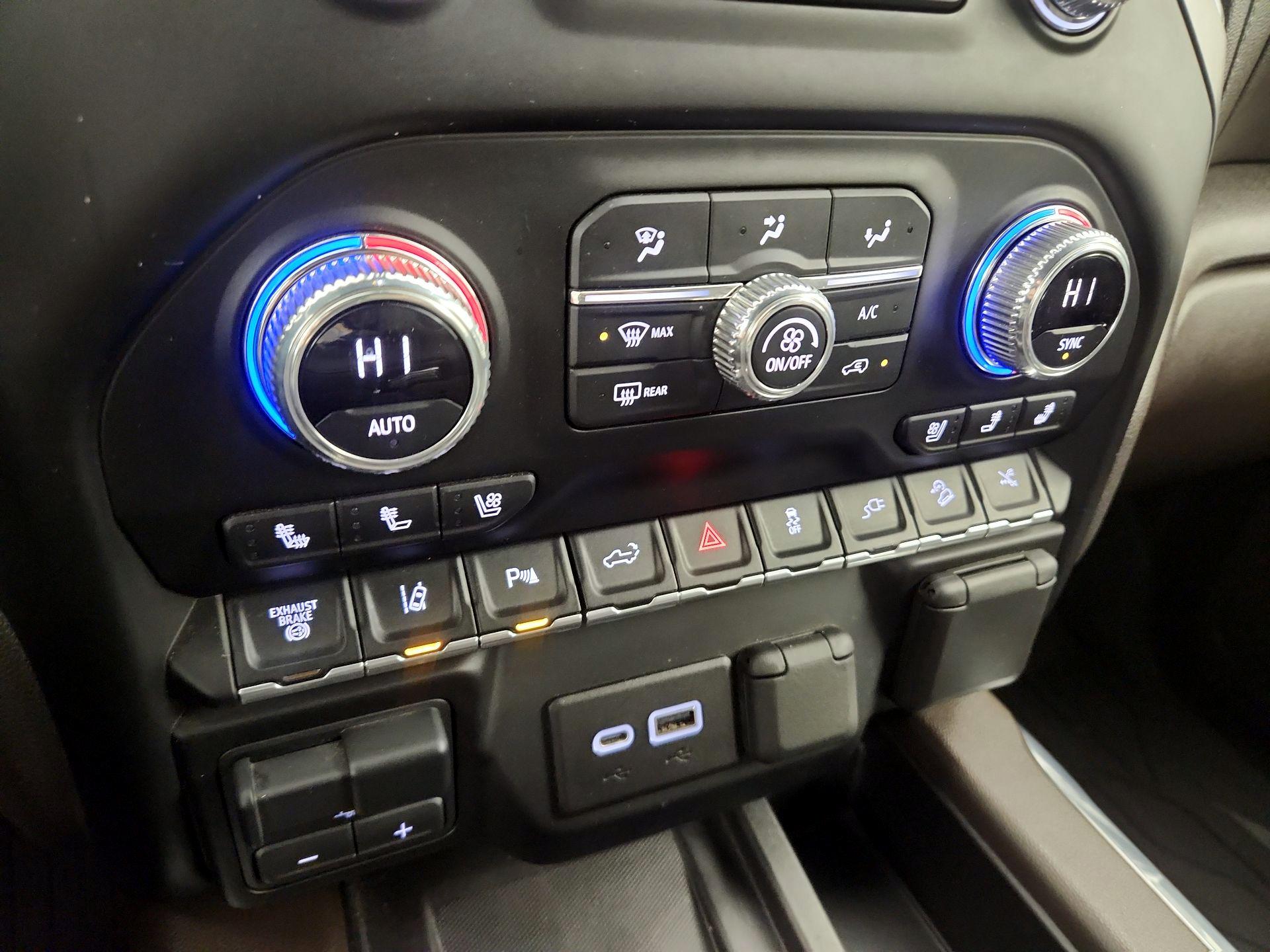 Thumbnail: 2022 GMC Sierra 2500 - 17