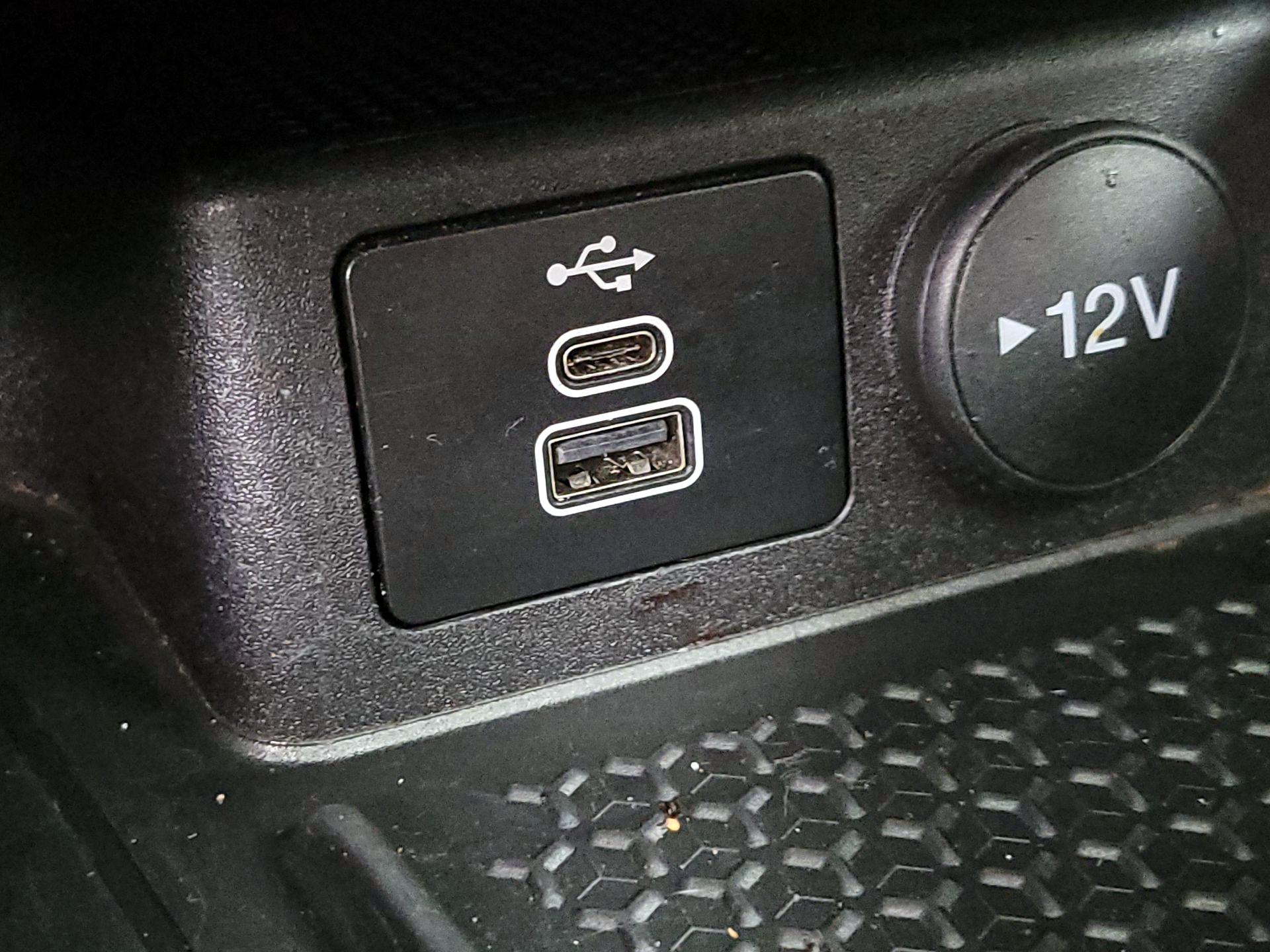 Thumbnail: 2023 Ford Bronco Sport - 19