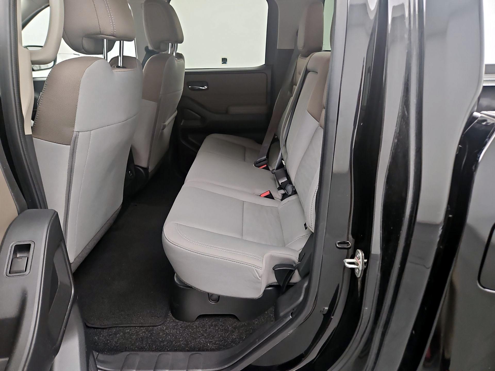 Thumbnail: 2023 Nissan Frontier - 18