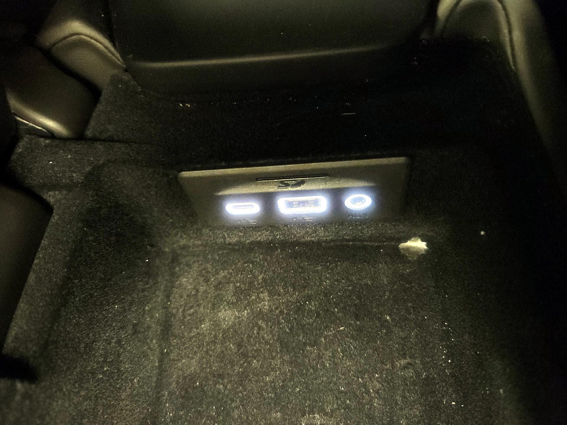 Thumbnail: 2023 Chevrolet Corvette - 18