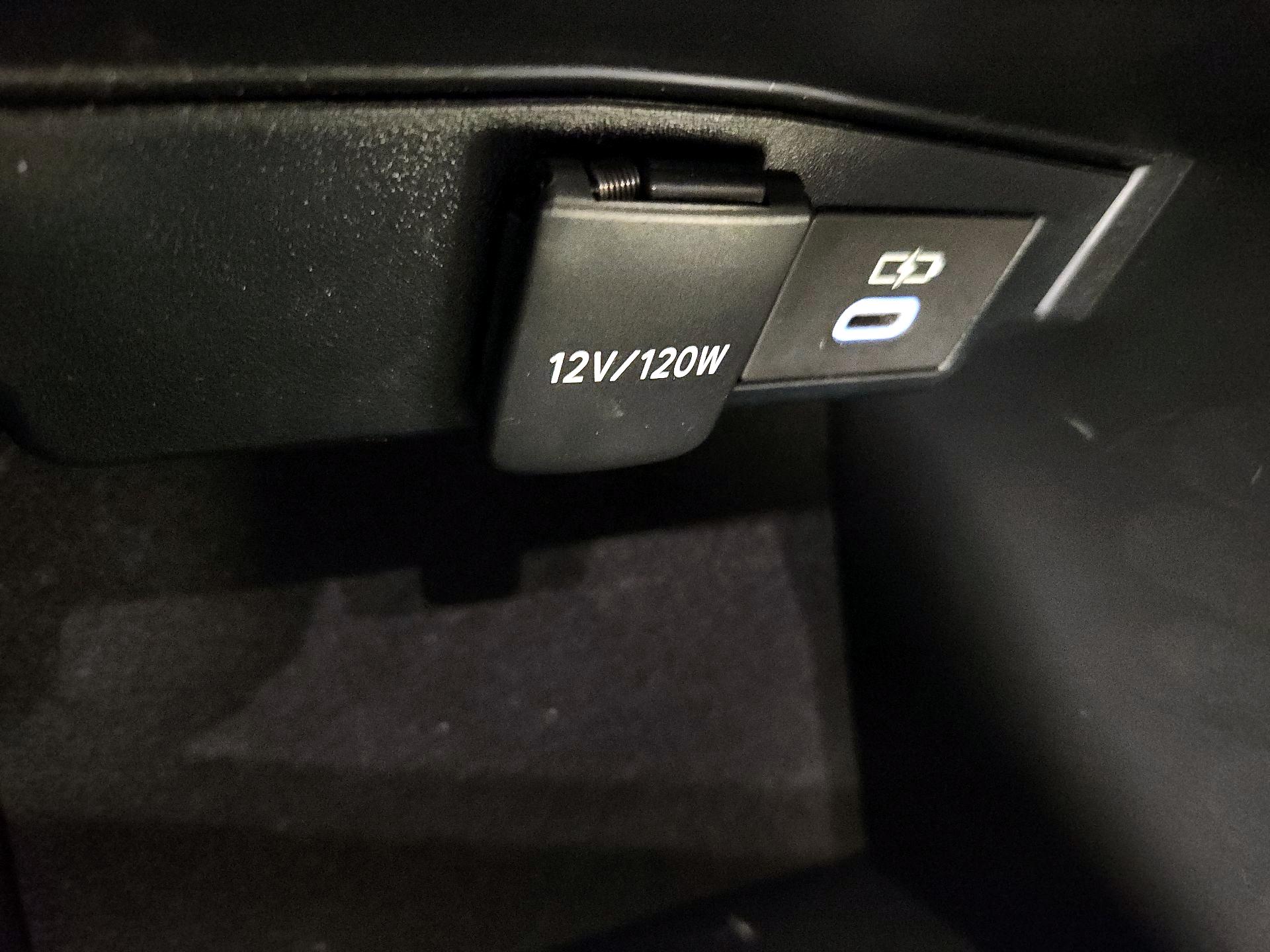 Thumbnail: 2024 Toyota Corolla - 18