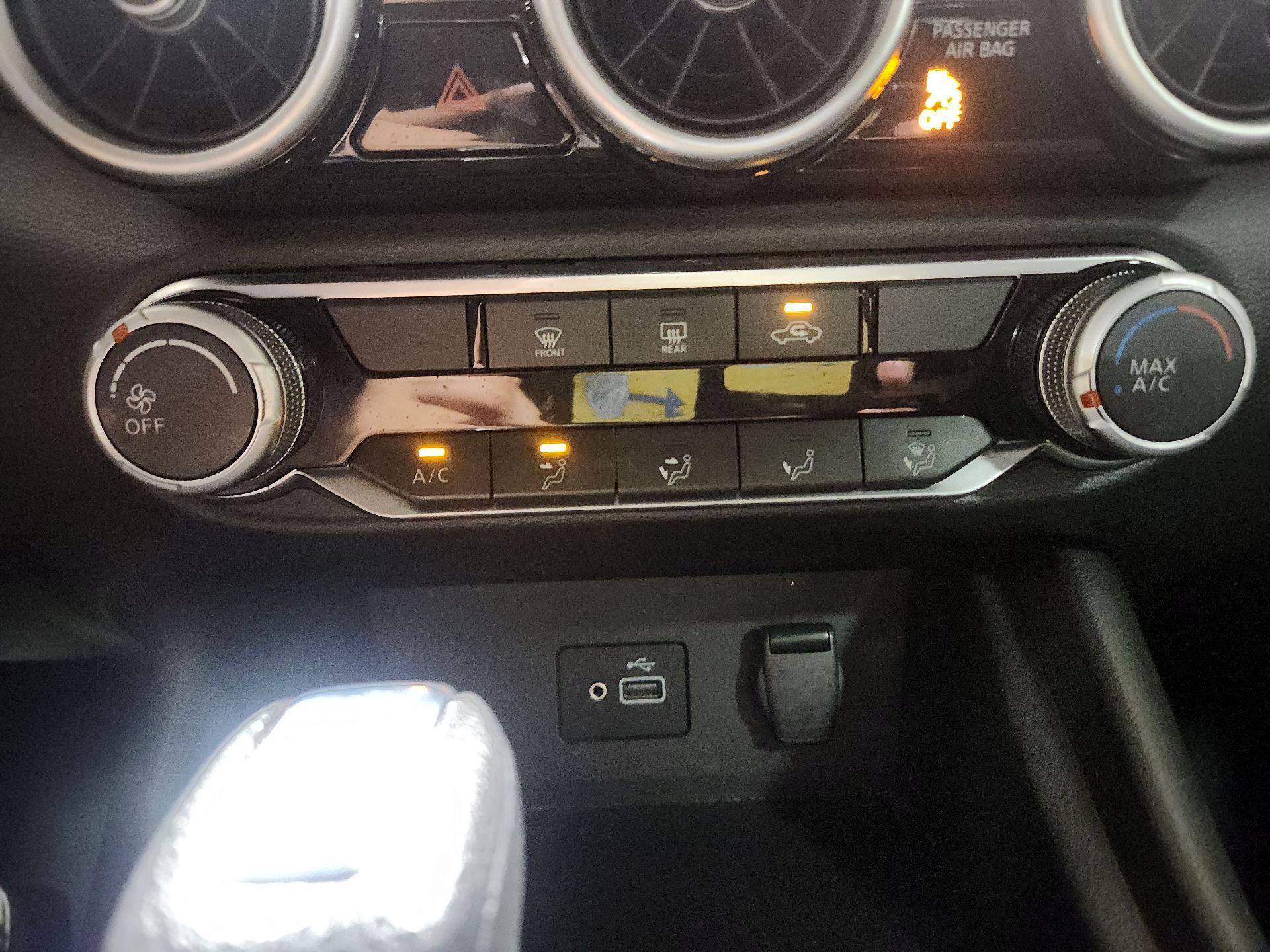 Thumbnail: 2022 Nissan Sentra - 14