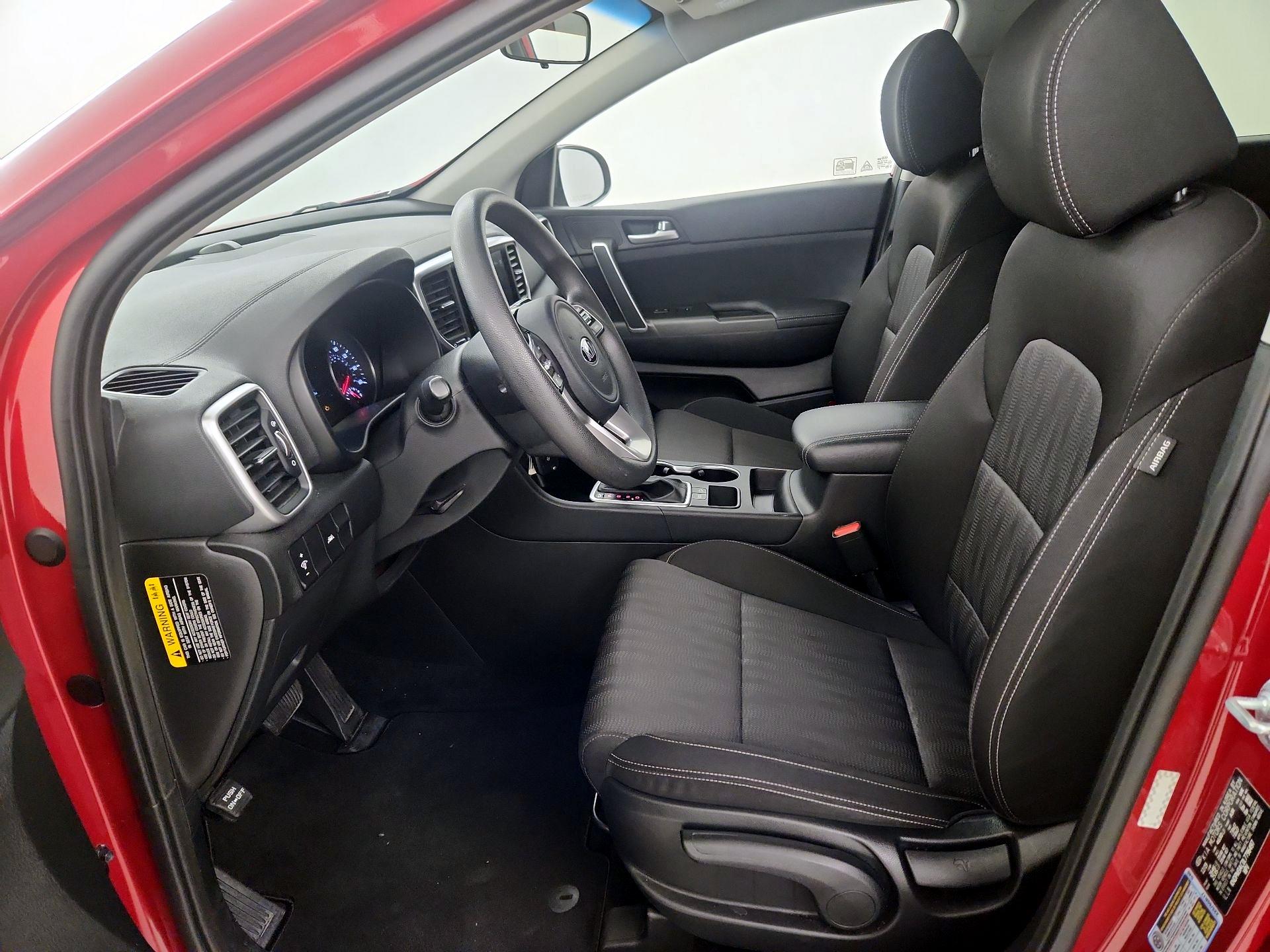 Thumbnail: 2020 Kia Sportage - 11