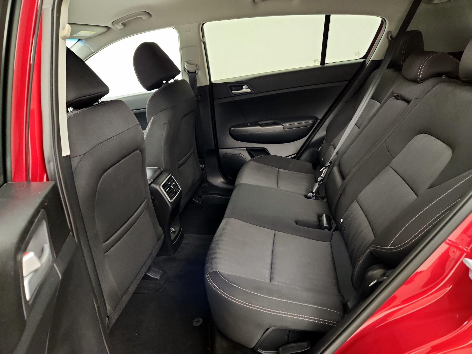 Thumbnail: 2020 Kia Sportage - 19