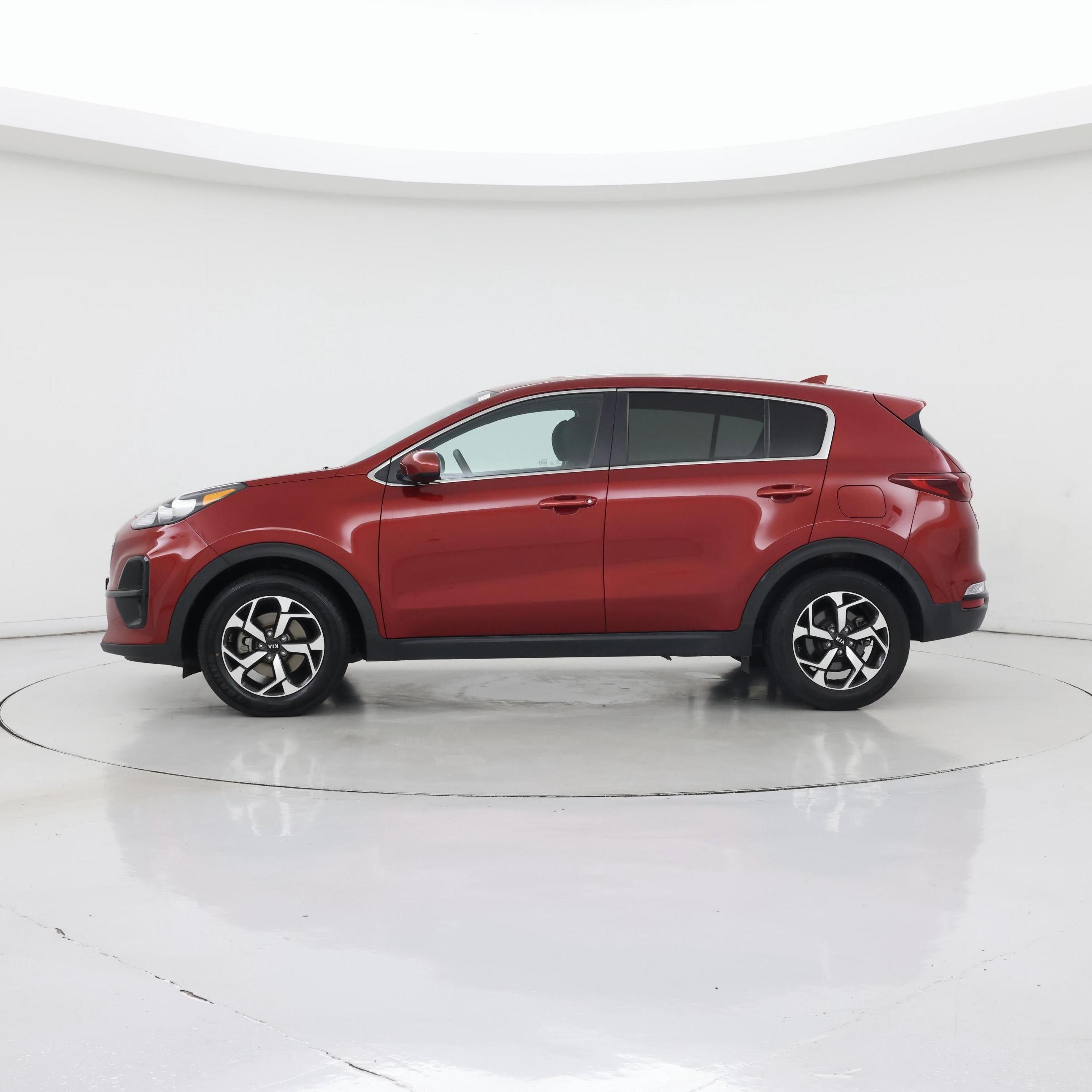 Thumbnail: 2020 Kia Sportage - 3