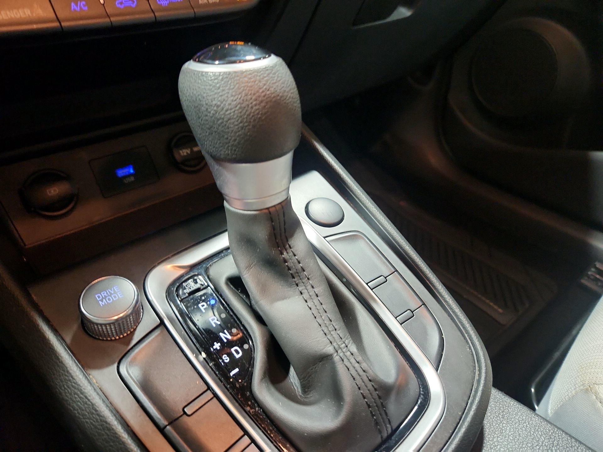 Thumbnail: 2023 Hyundai Kona - 15