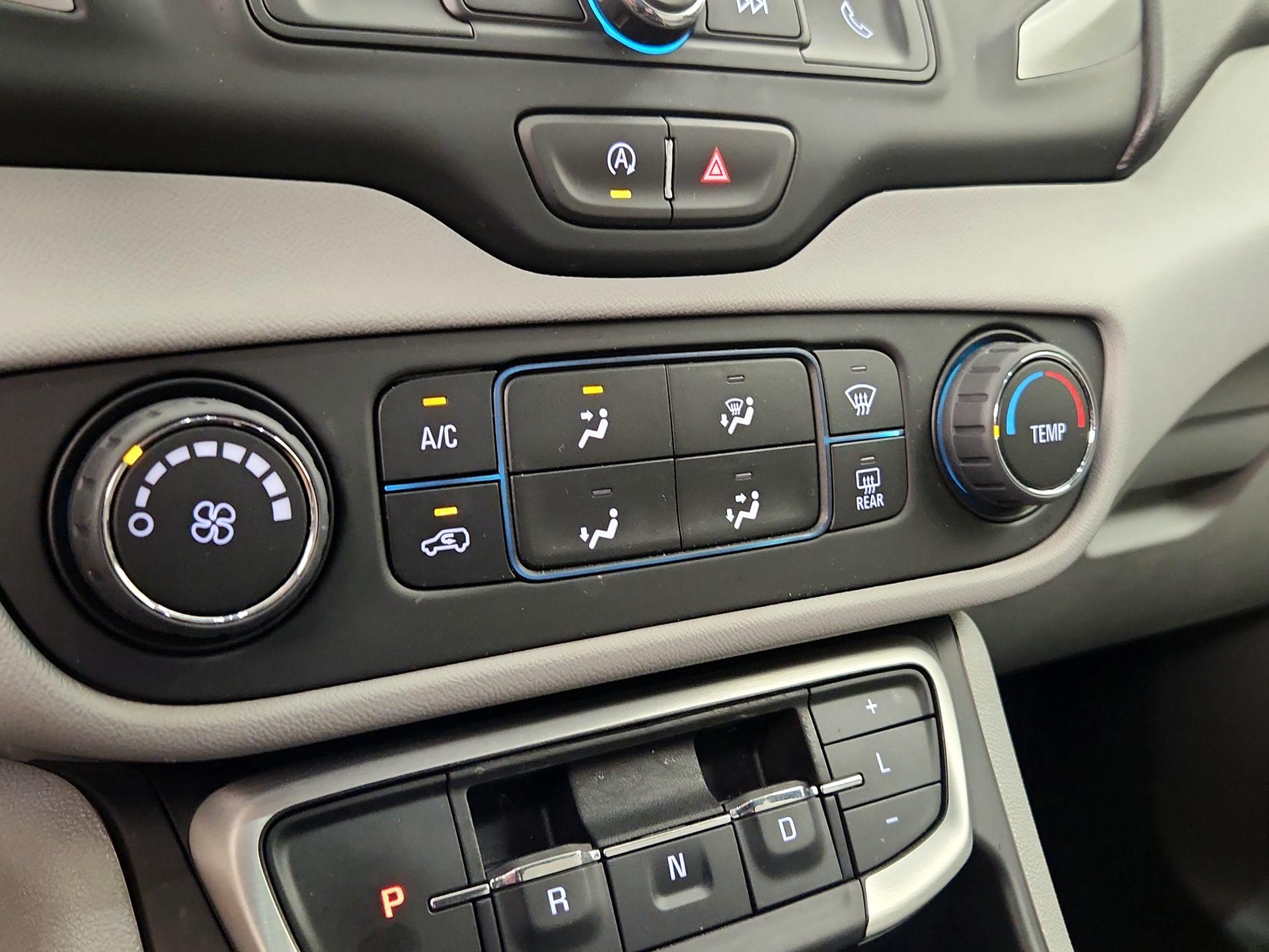 Thumbnail: 2024 GMC Terrain - 16