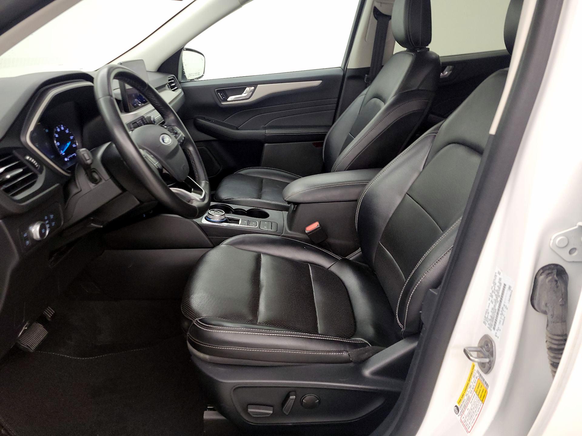 Thumbnail: 2022 Ford Escape - 11