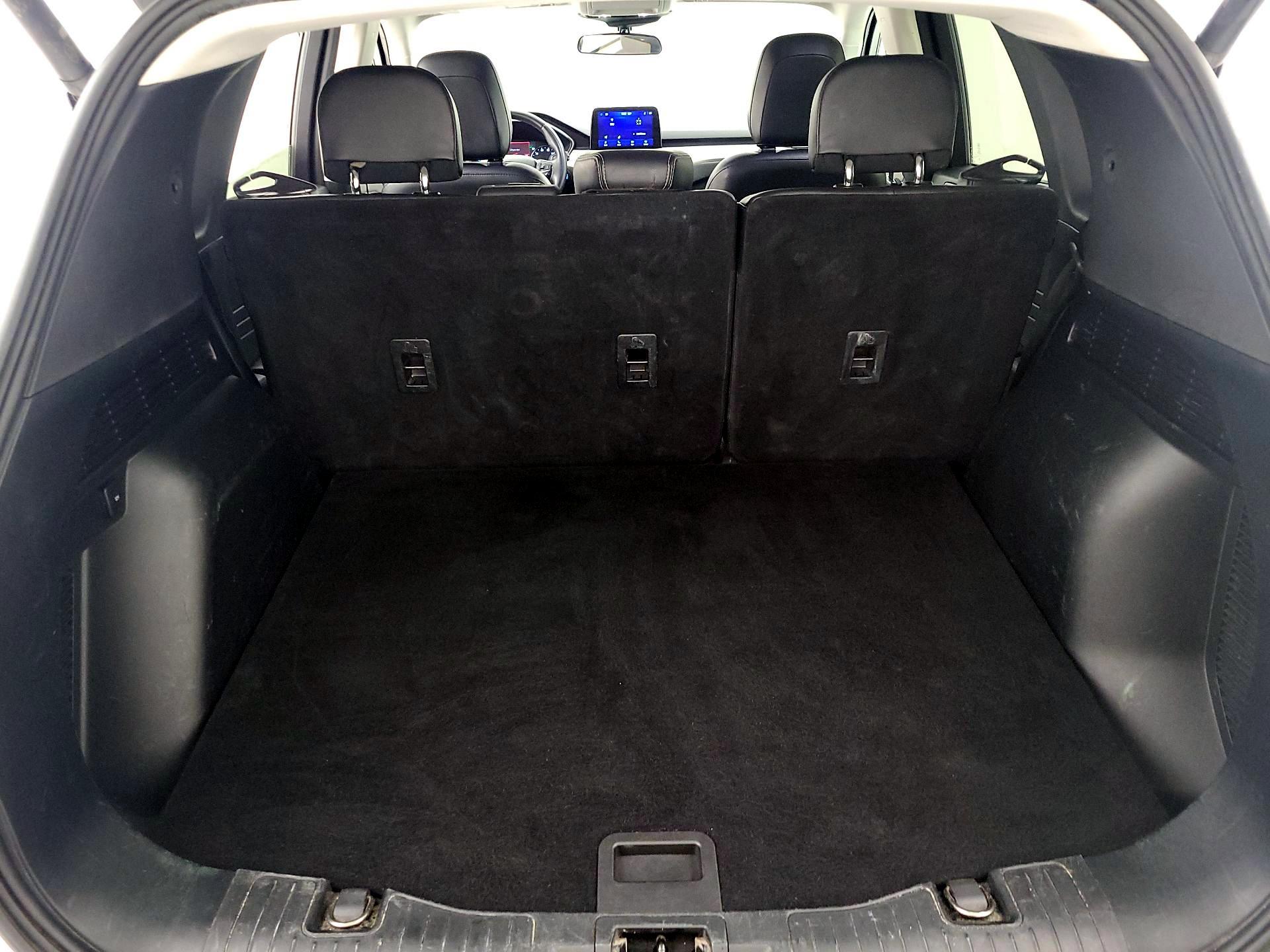 Thumbnail: 2022 Ford Escape - 20