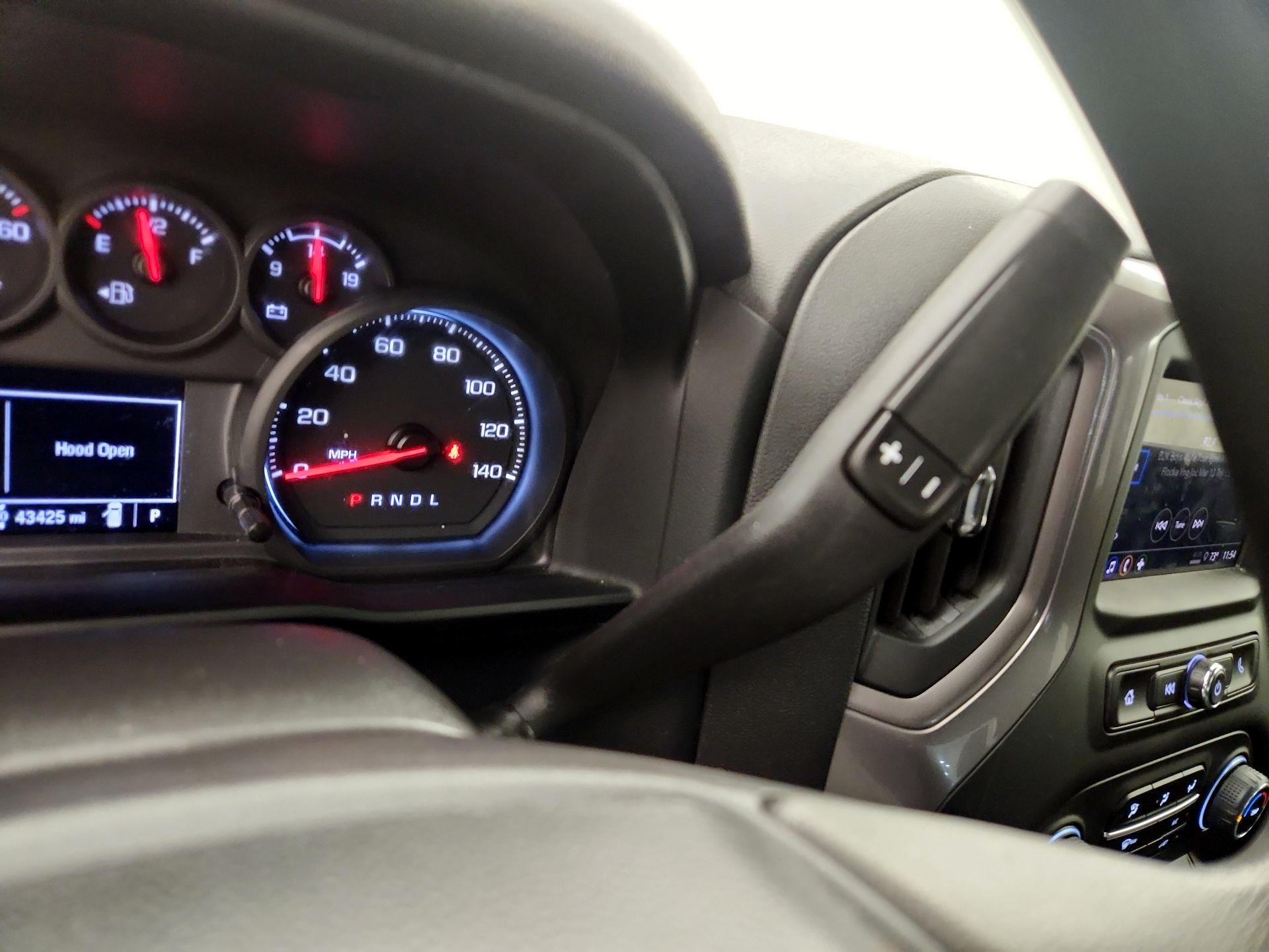 Thumbnail: 2023 Chevrolet Silverado 1500 - 17