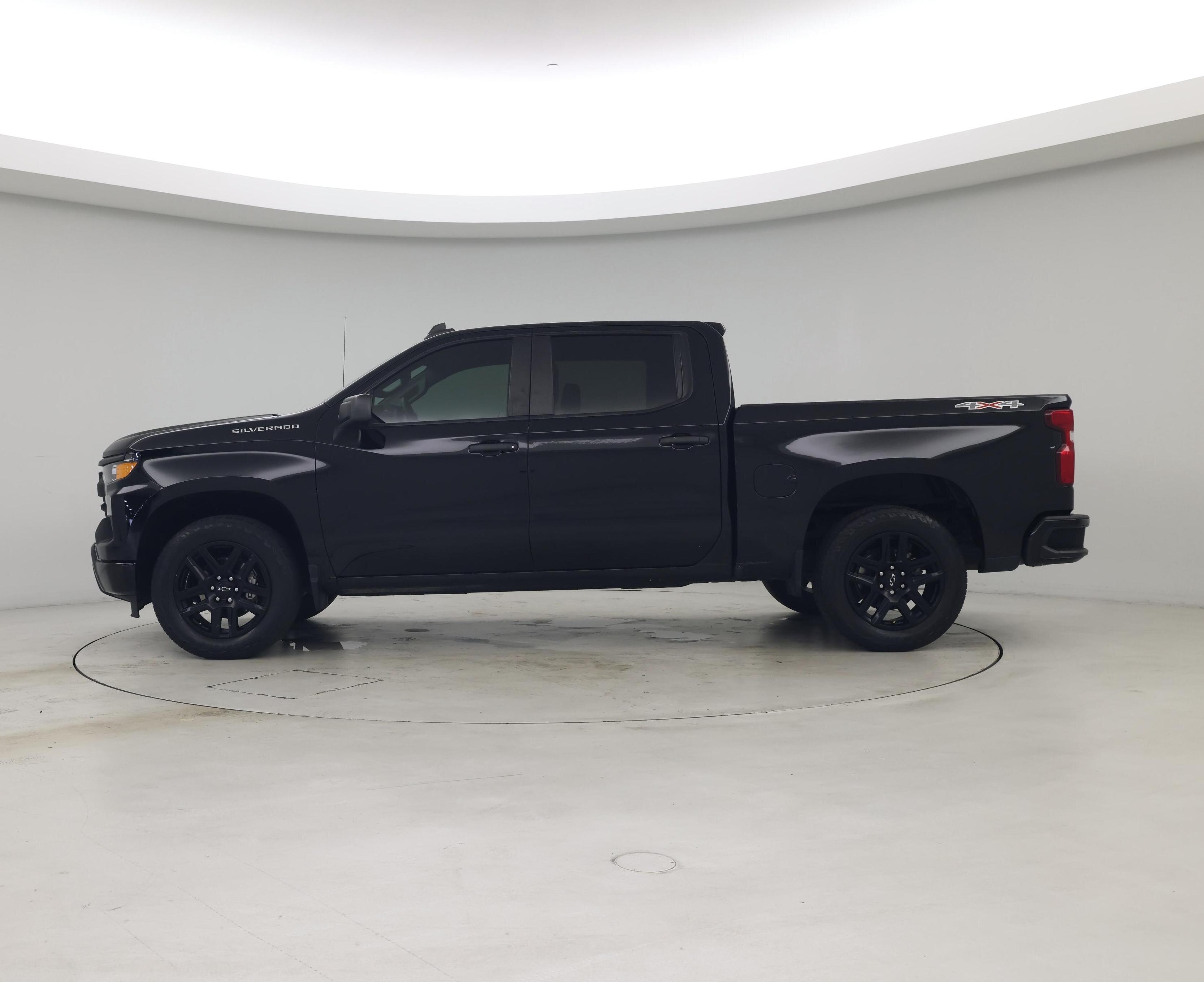 Thumbnail: 2023 Chevrolet Silverado 1500 - 3