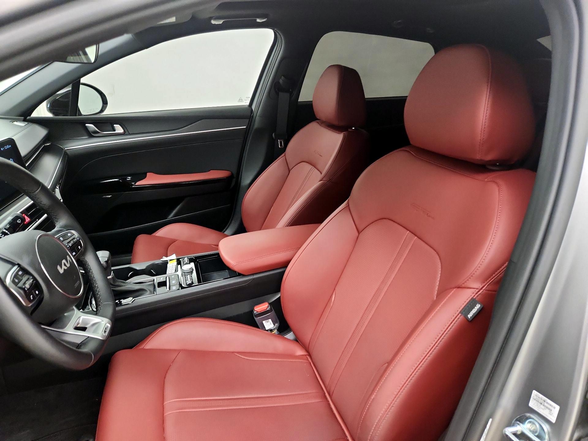 Thumbnail: 2025 Kia K5 - 11