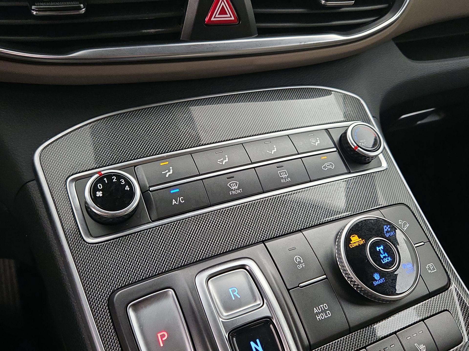 Thumbnail: 2022 Hyundai Santa Fe - 16