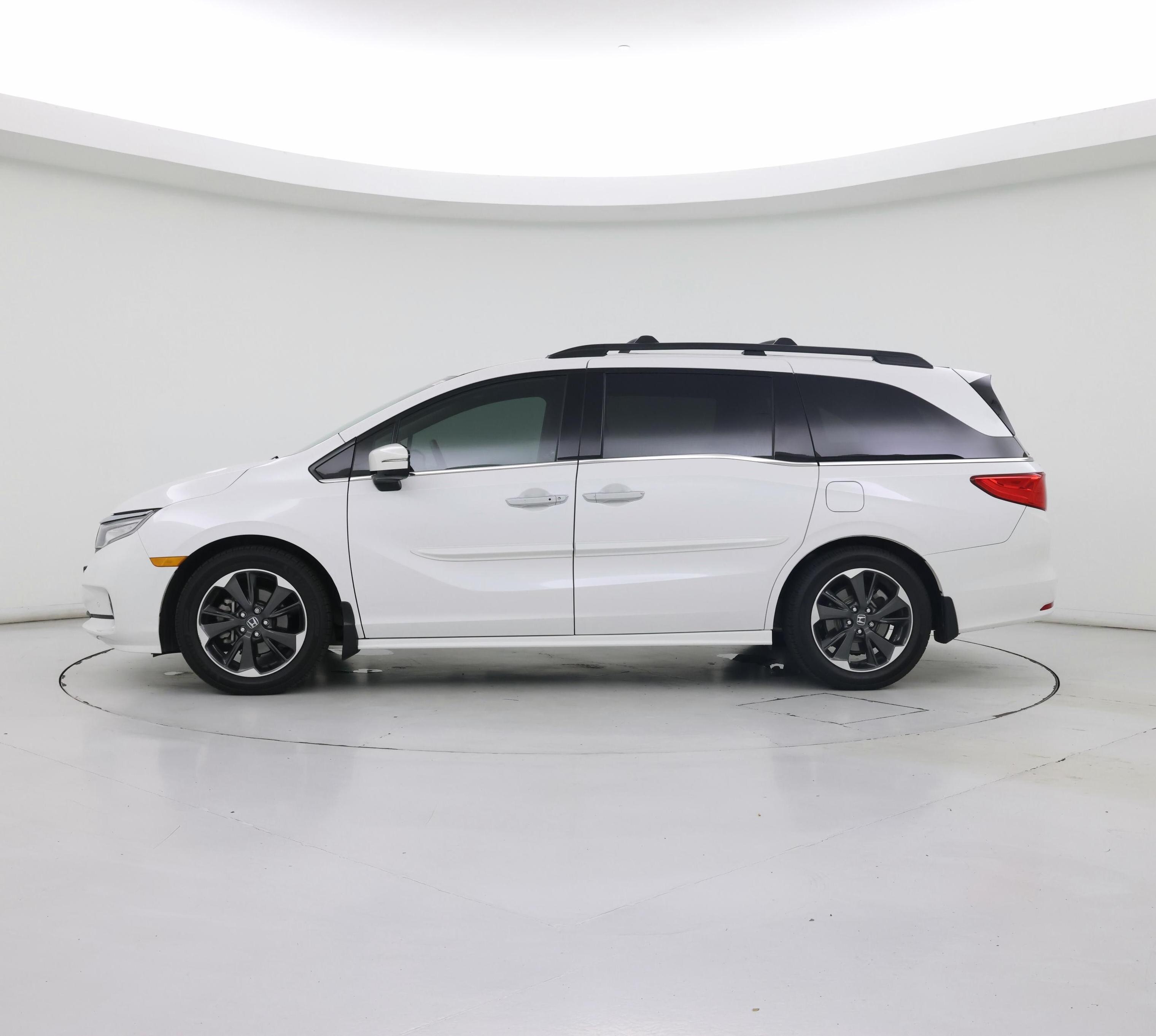 Thumbnail: 2024 Honda Odyssey - 3
