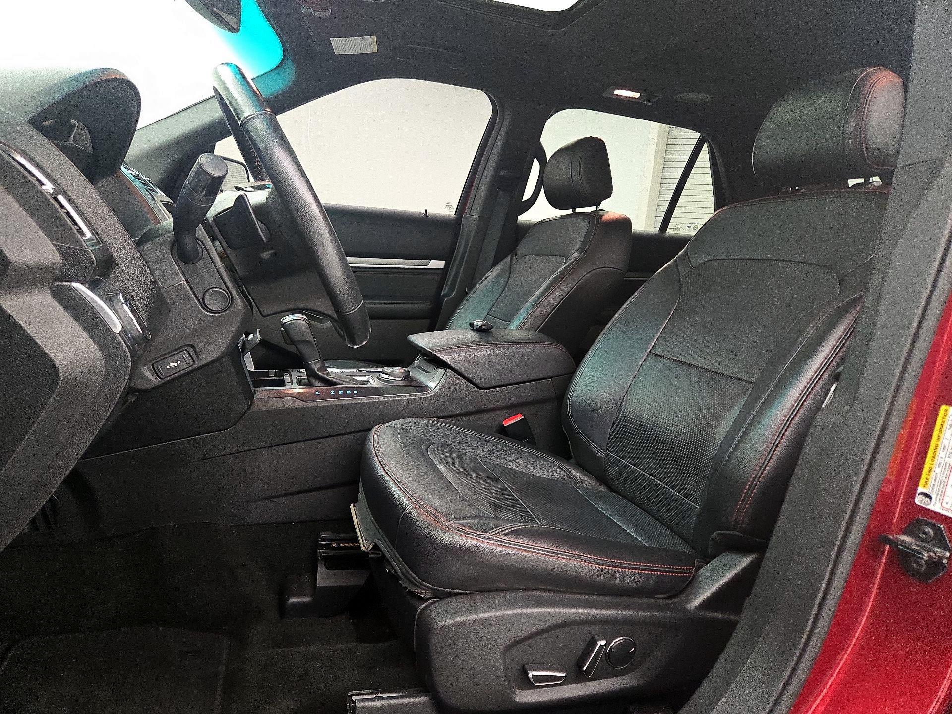 Thumbnail: 2017 Ford Explorer - 11