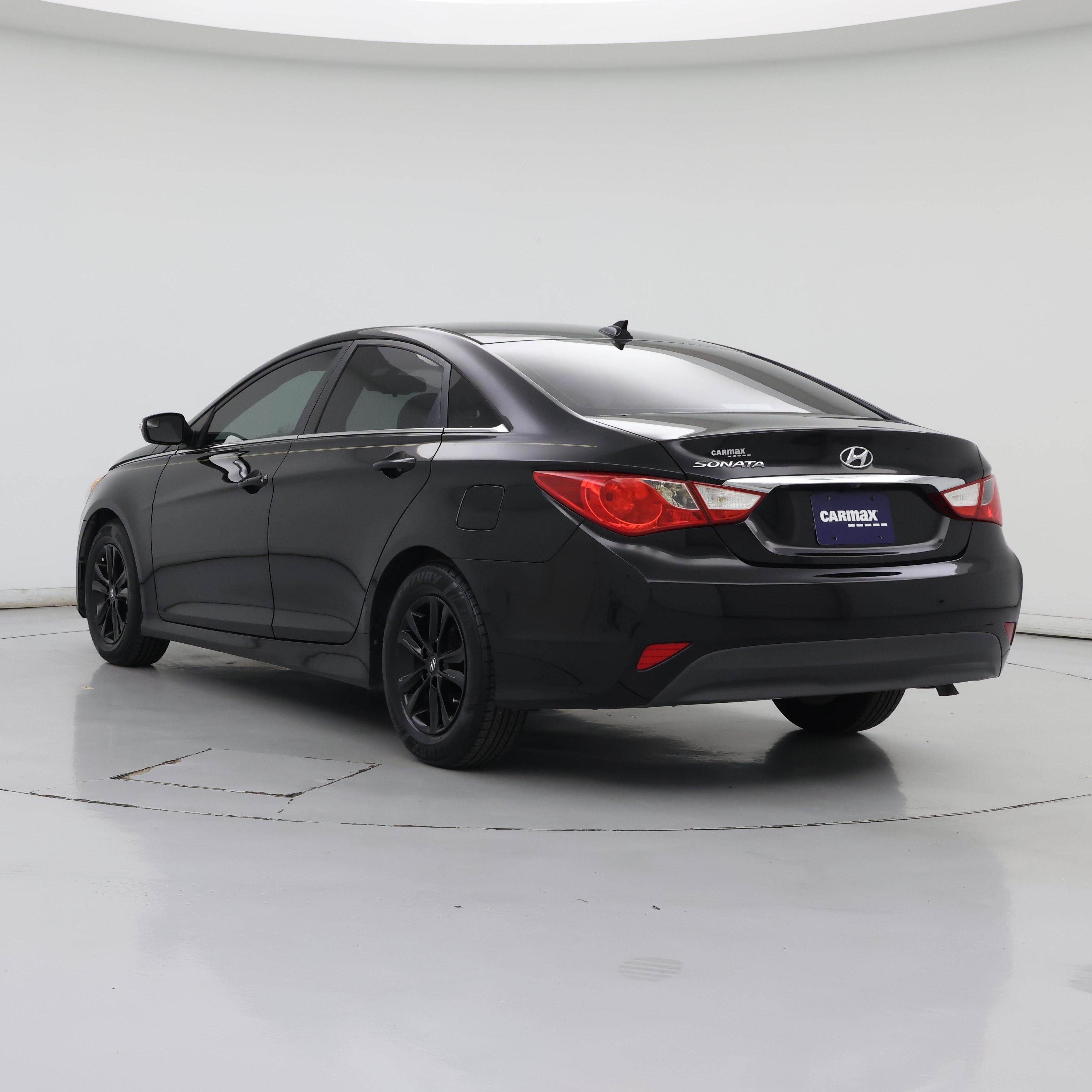 Thumbnail: 2014 Hyundai Sonata - 2