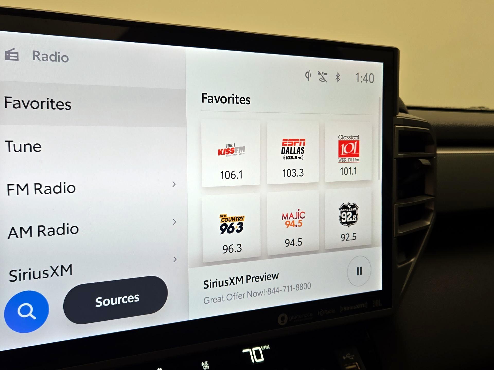 Thumbnail: 2022 Toyota Tundra - 15