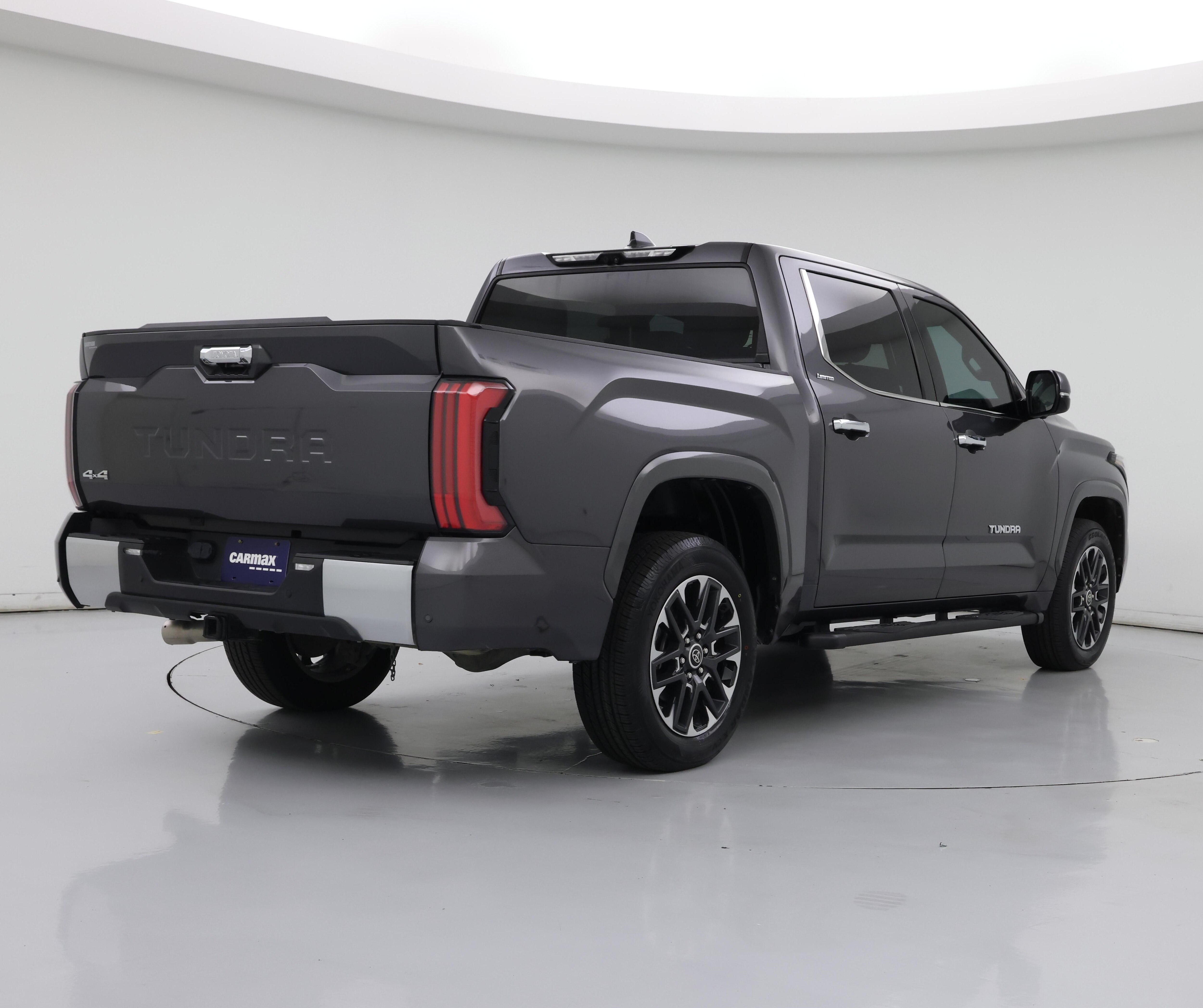 Thumbnail: 2022 Toyota Tundra - 8