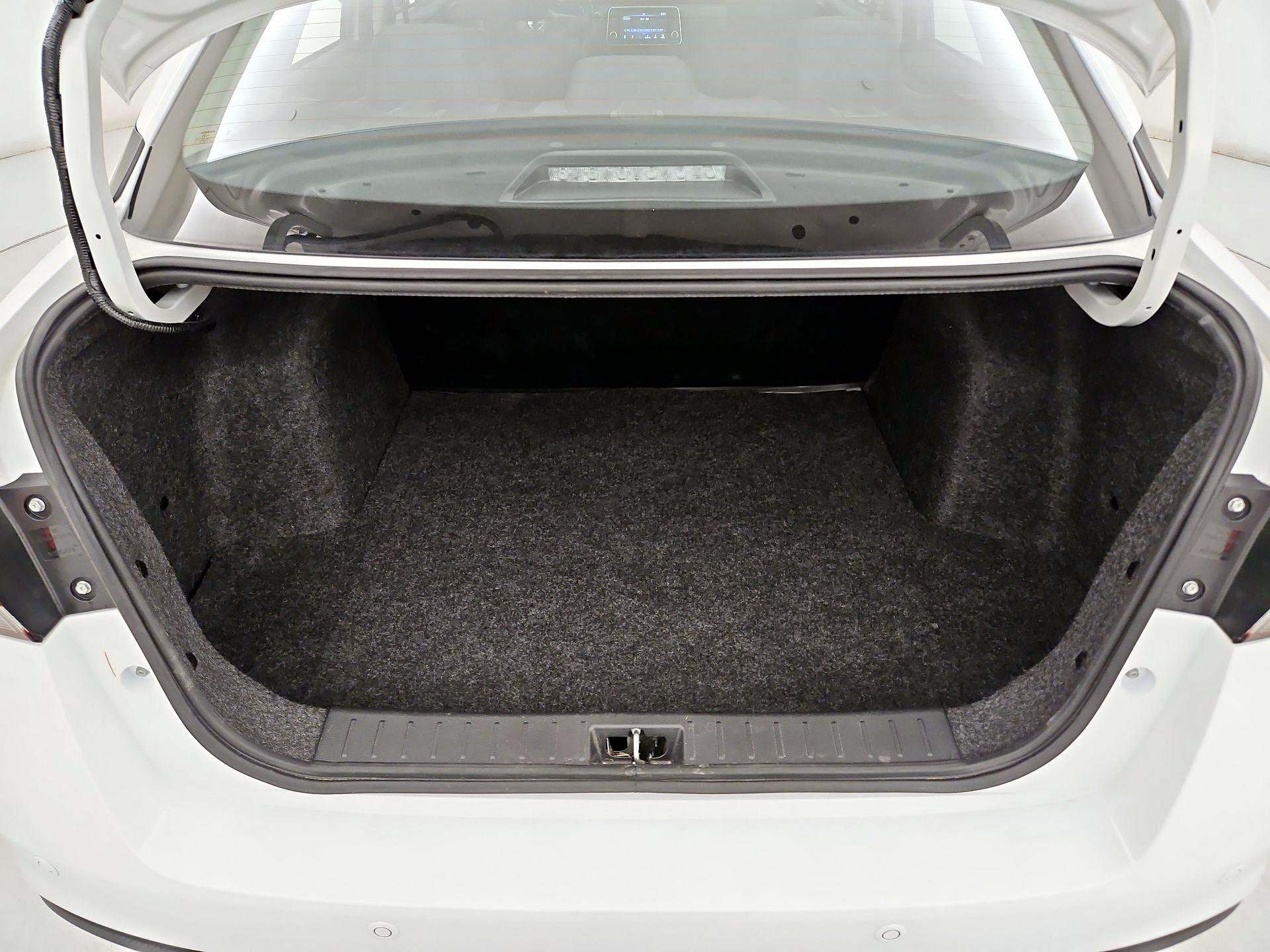 Thumbnail: 2023 Nissan Versa - 20