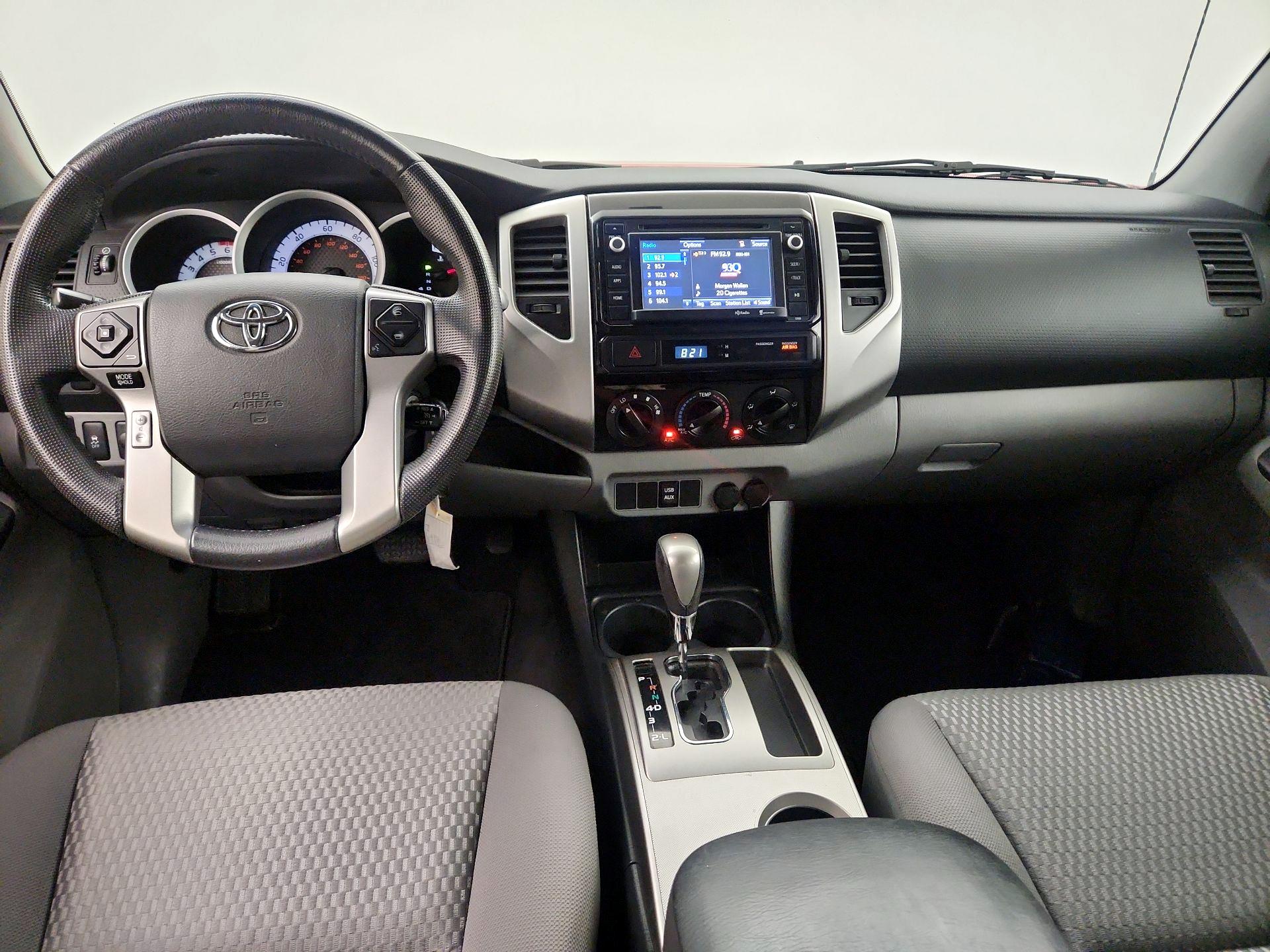 Thumbnail: 2014 Toyota Tacoma - 9