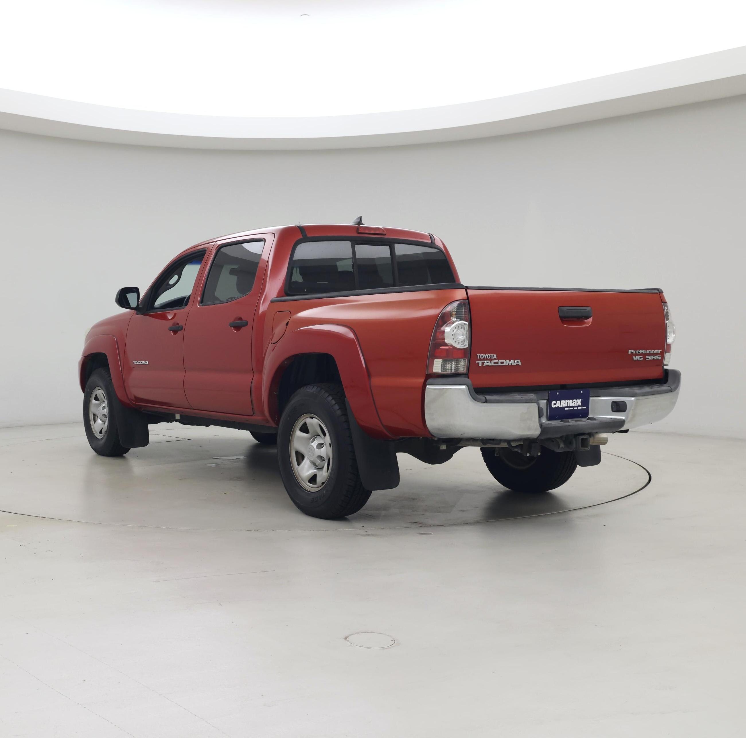 Thumbnail: 2014 Toyota Tacoma - 2