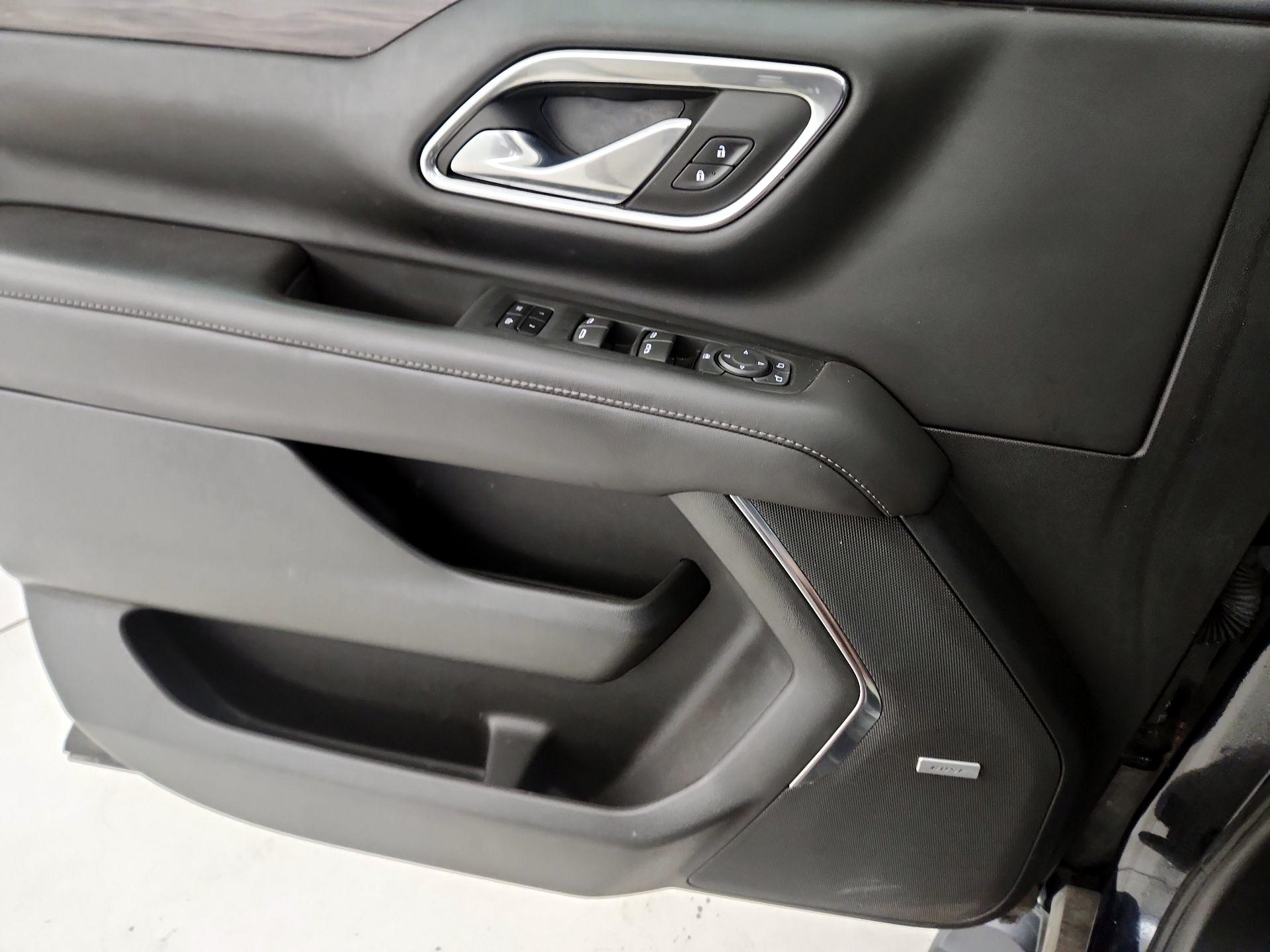 Thumbnail: 2023 Chevrolet Tahoe - 12