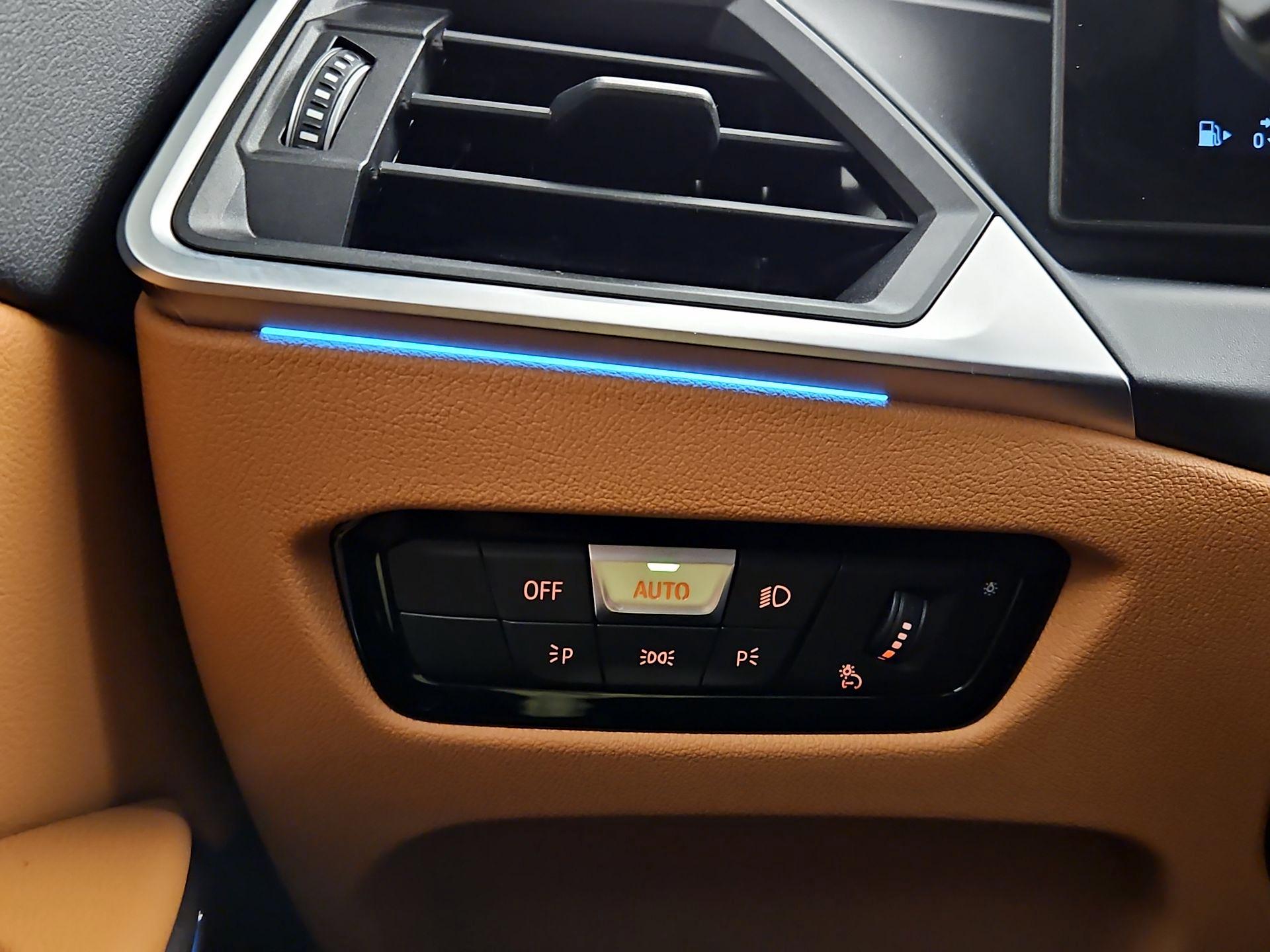 Thumbnail: 2024 BMW 3 Series - 13