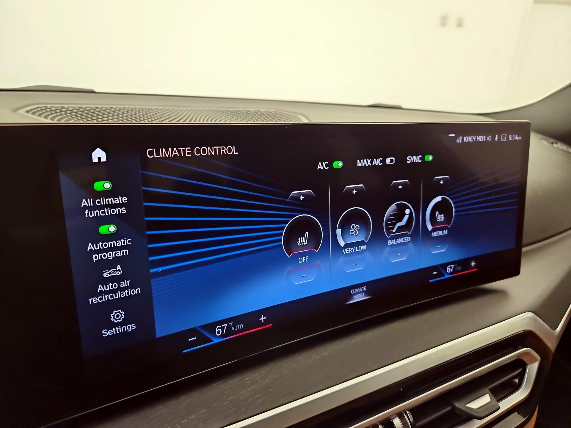 Thumbnail: 2024 BMW 3 Series - 17