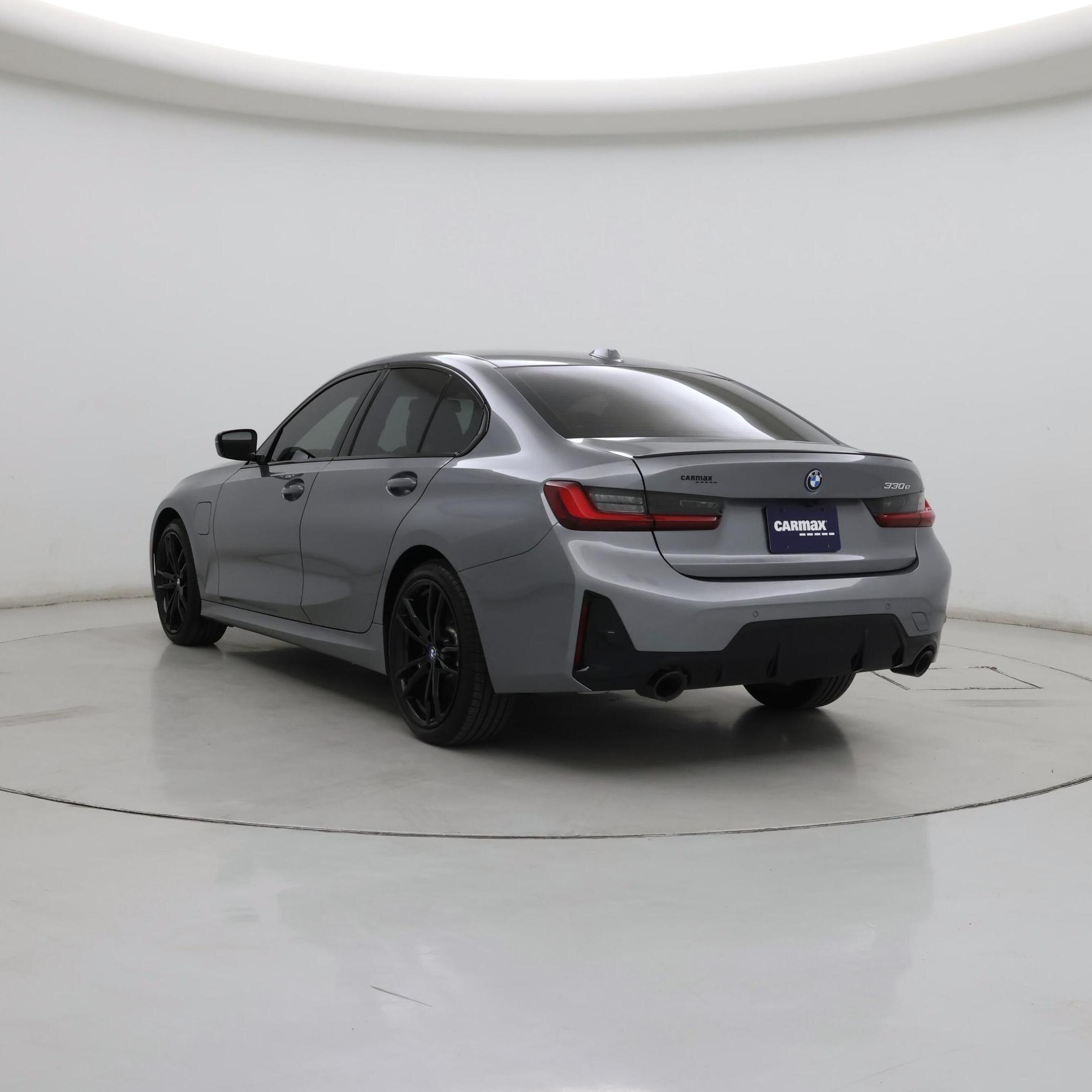 Thumbnail: 2024 BMW 3 Series - 2