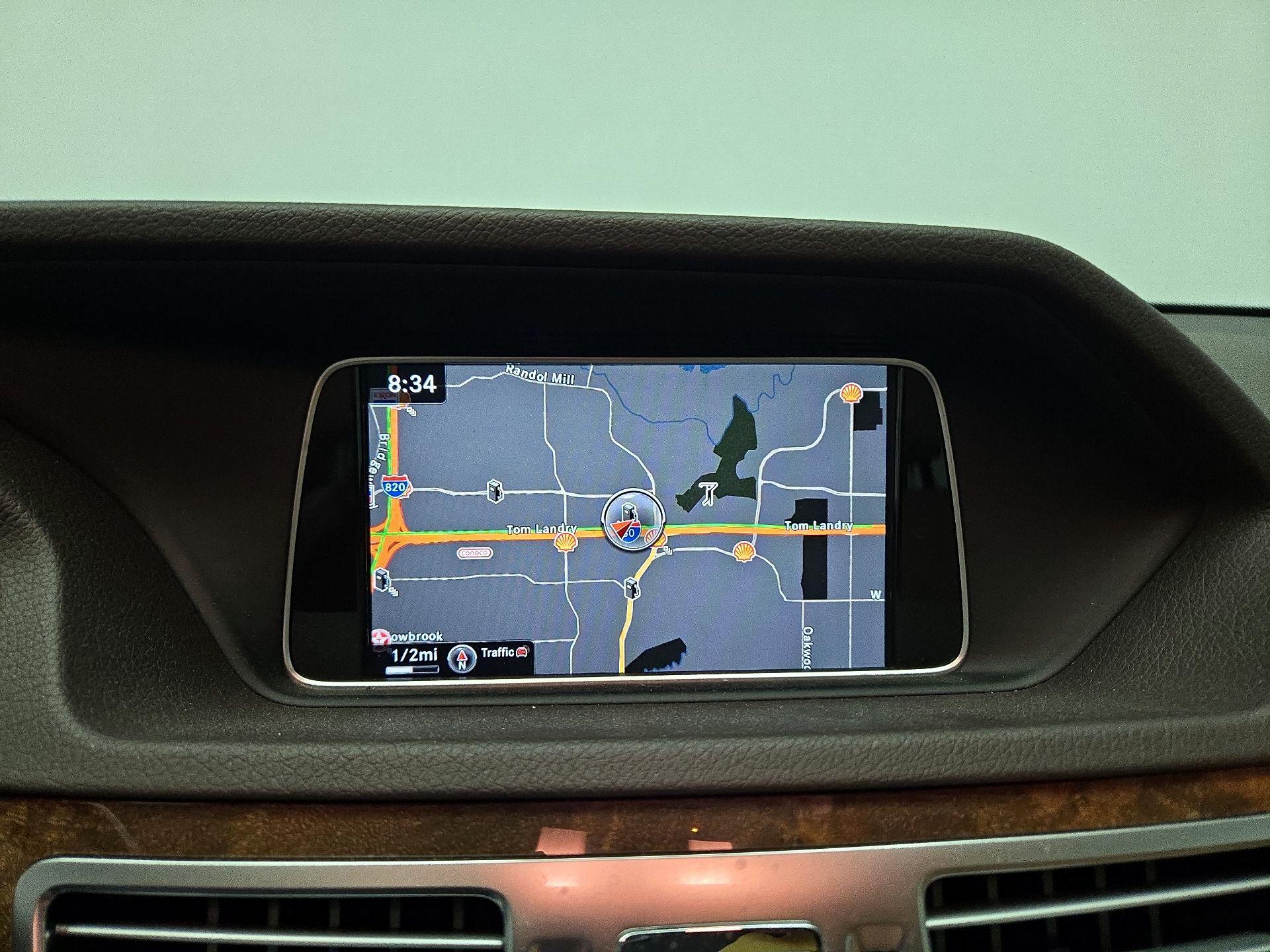 Thumbnail: 2016 Mercedes-Benz E-Class - 14