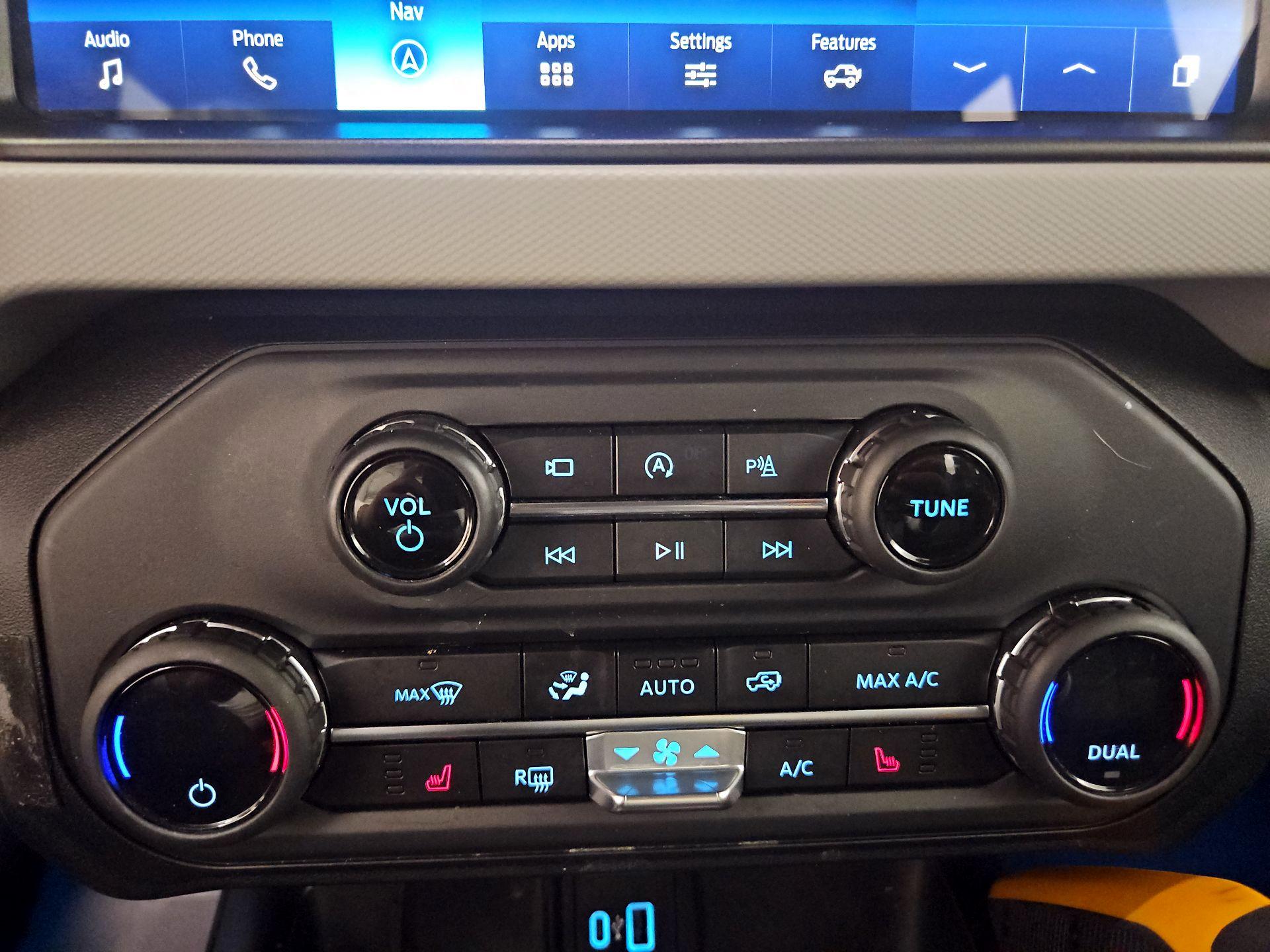 Thumbnail: 2023 Ford Bronco - 17